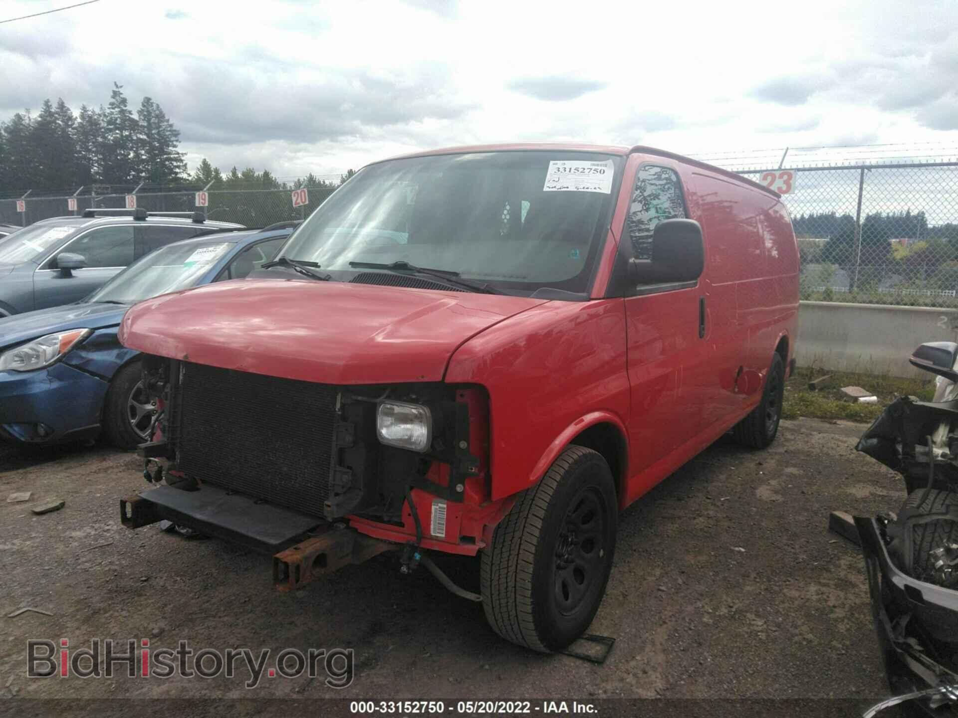 2011 CHEVROLET EXPRESS CARGO VAN - VIN: 1GCSGAFX5B1150391 - Фото 2