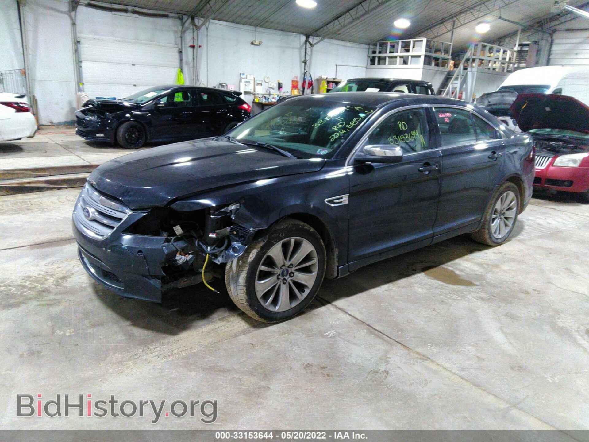 2011 FORD TAURUS - VIN: 1FAHP2FW7BG106130 - Фото 2