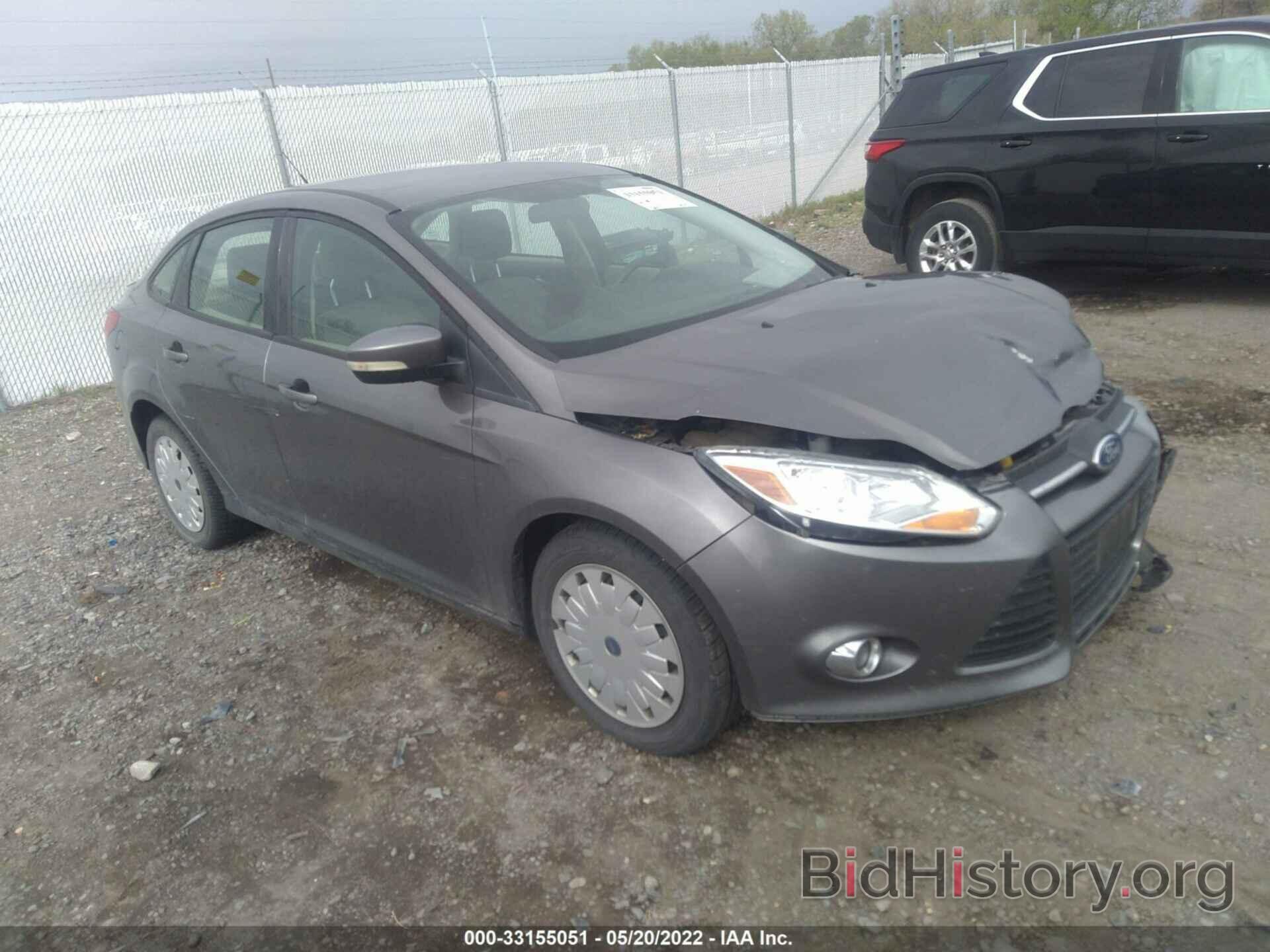Photo 1FAHP3F2XCL295464 - FORD FOCUS 2012