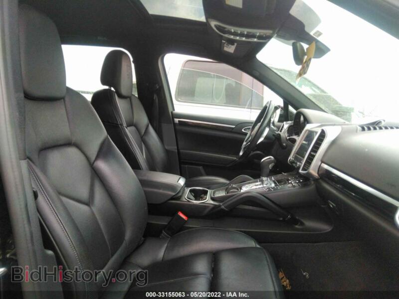 2017 Porsche CAYENNE (VIN WP1AA2A25HKA80195) — фото 5 из 11