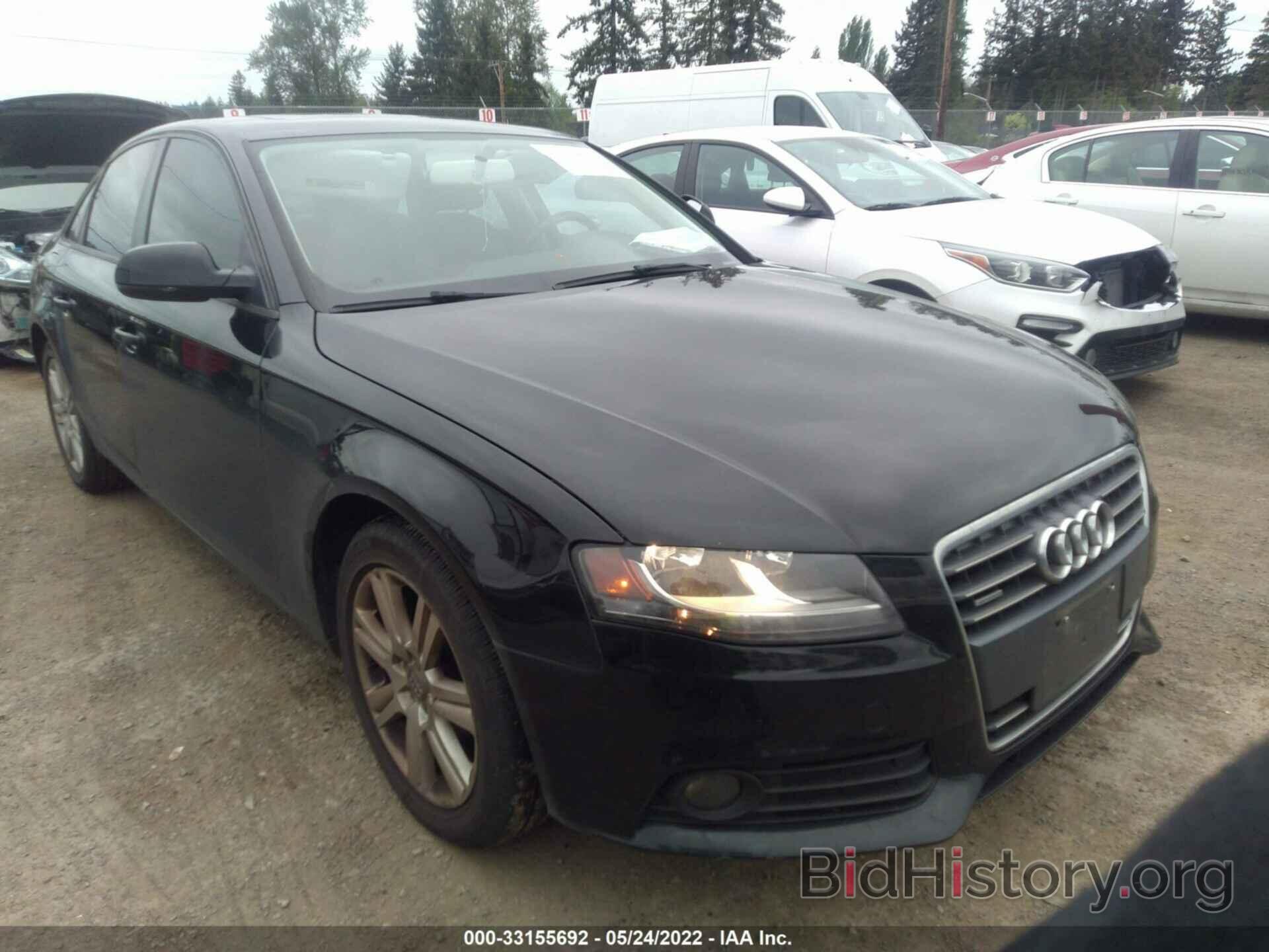 Photo WAUBFAFLXBN010651 - AUDI A4 2011