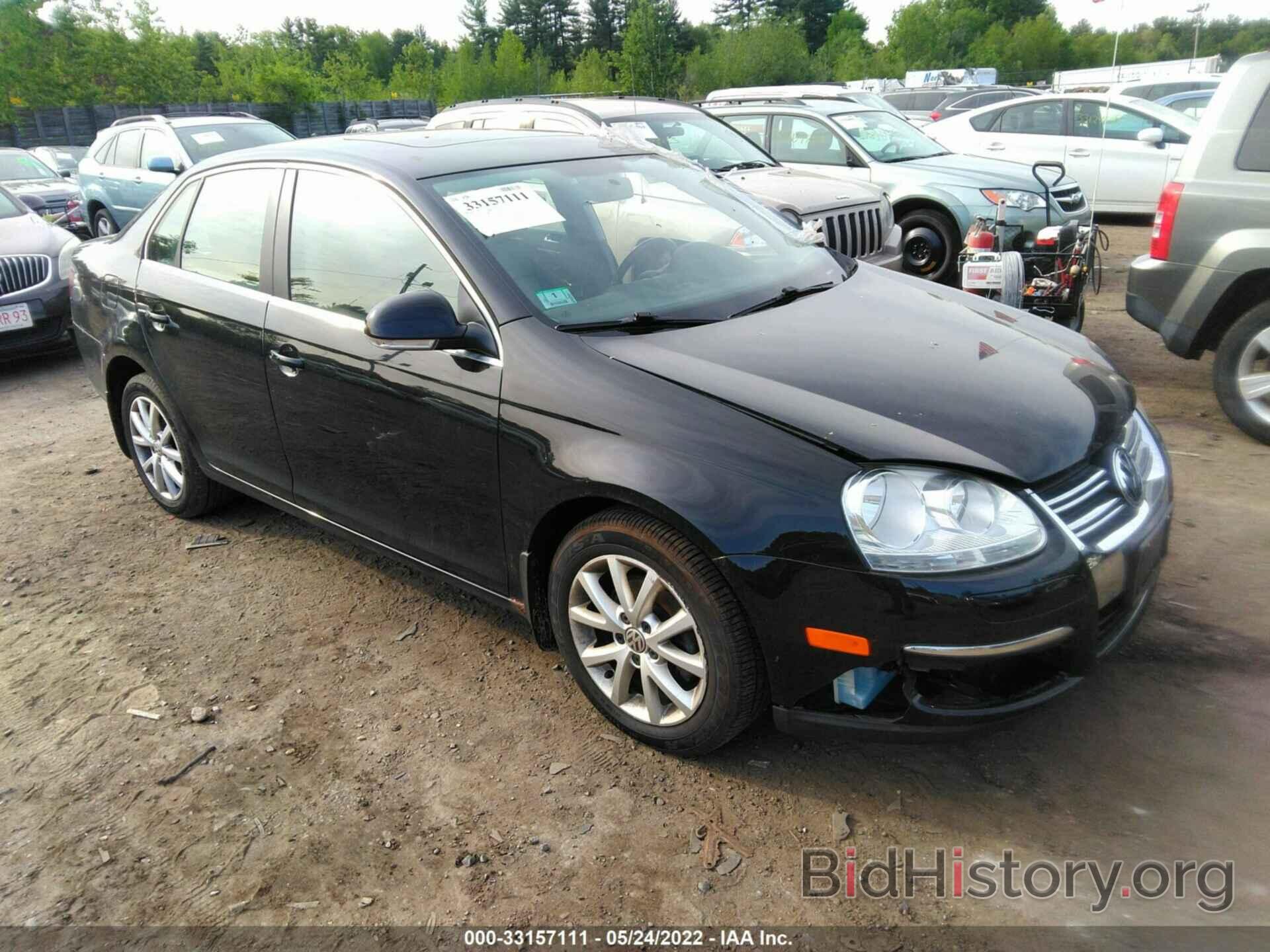 Photo 3VWRZ7AJ1AM045196 - VOLKSWAGEN JETTA SEDAN 2010