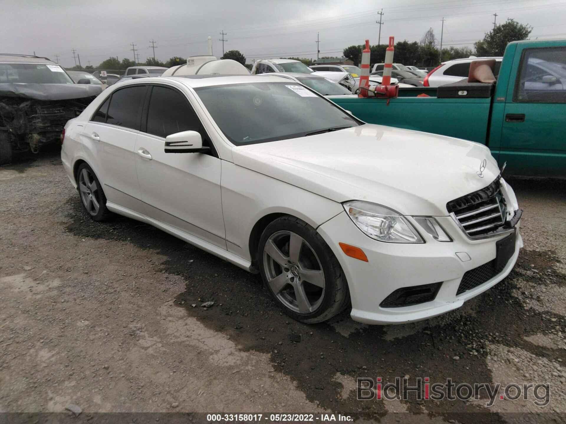 Photo WDDHF5GB0BA433679 - MERCEDES-BENZ E-CLASS 2011