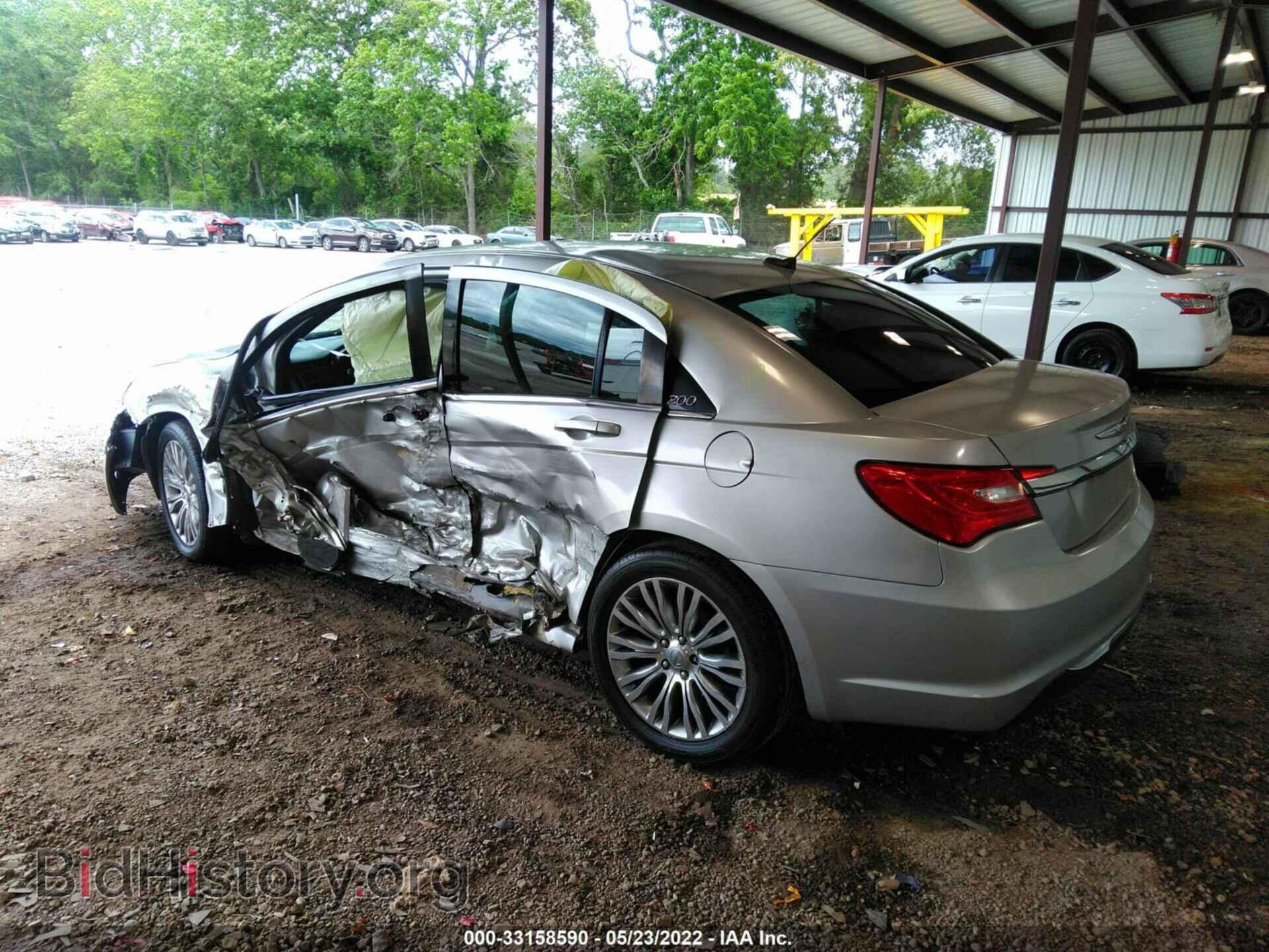2012 CHRYSLER 200 - VIN: 1C3CCBAB6CN256817 - Фото 3