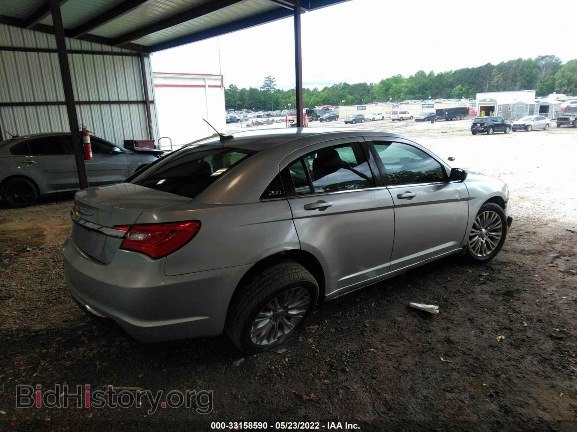 2012 CHRYSLER 200 - VIN: 1C3CCBAB6CN256817 - Фото 4