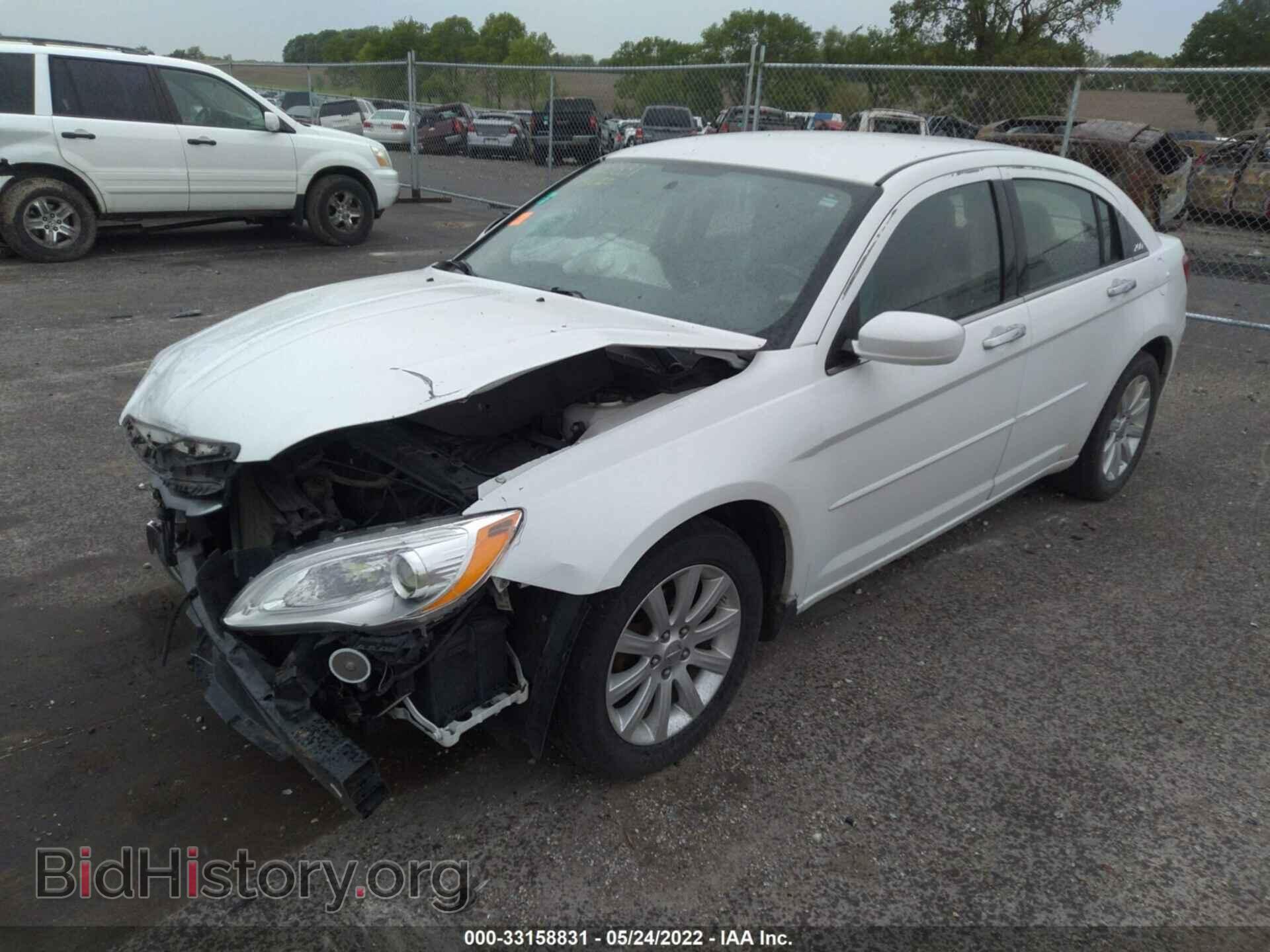2012 CHRYSLER 200 - VIN: 1C3CCBBBXCN199908 - Photo 2