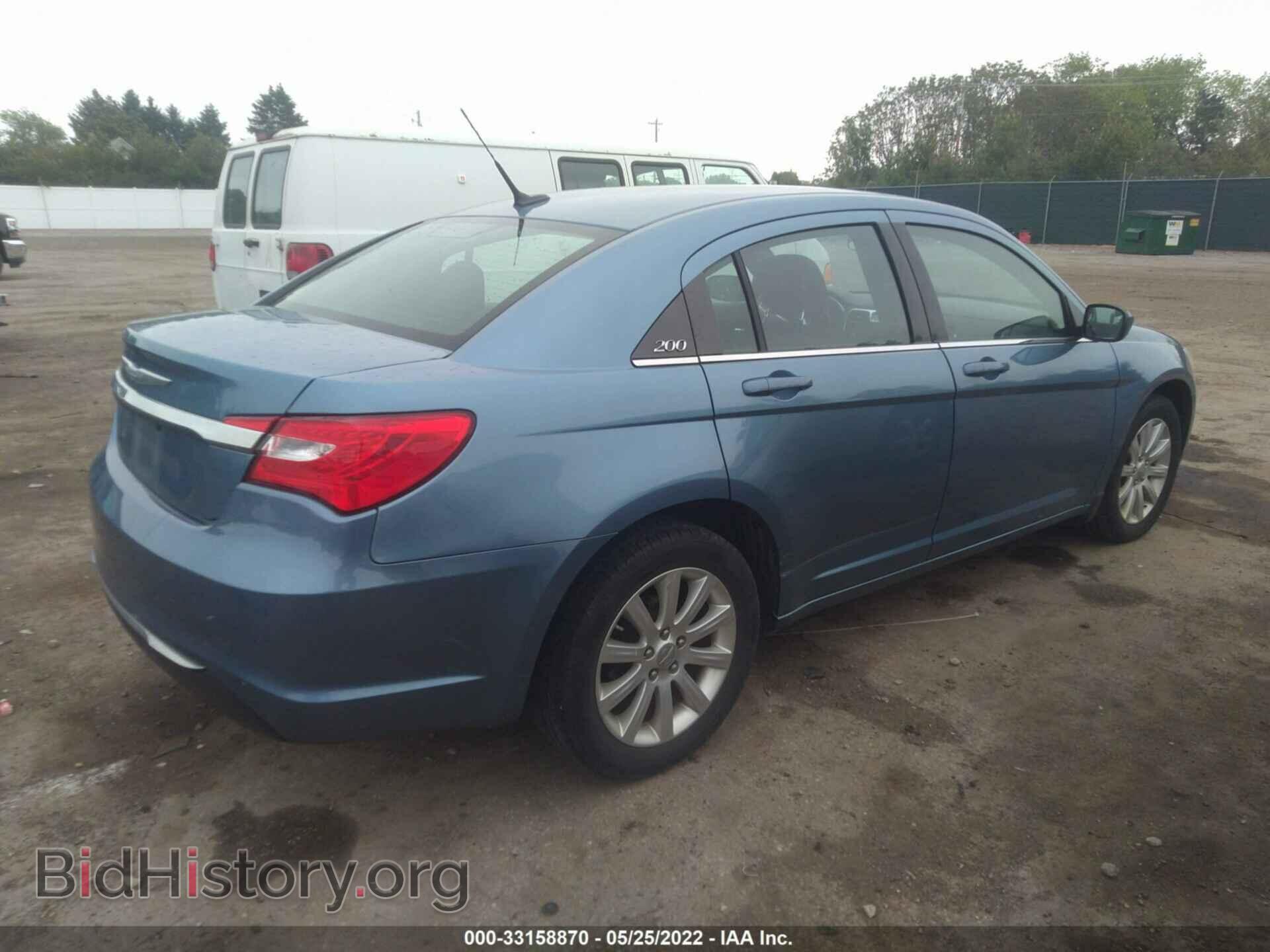 2011 CHRYSLER 200 - VIN: 1C3BC1FB1BN537713 - Photo 4
