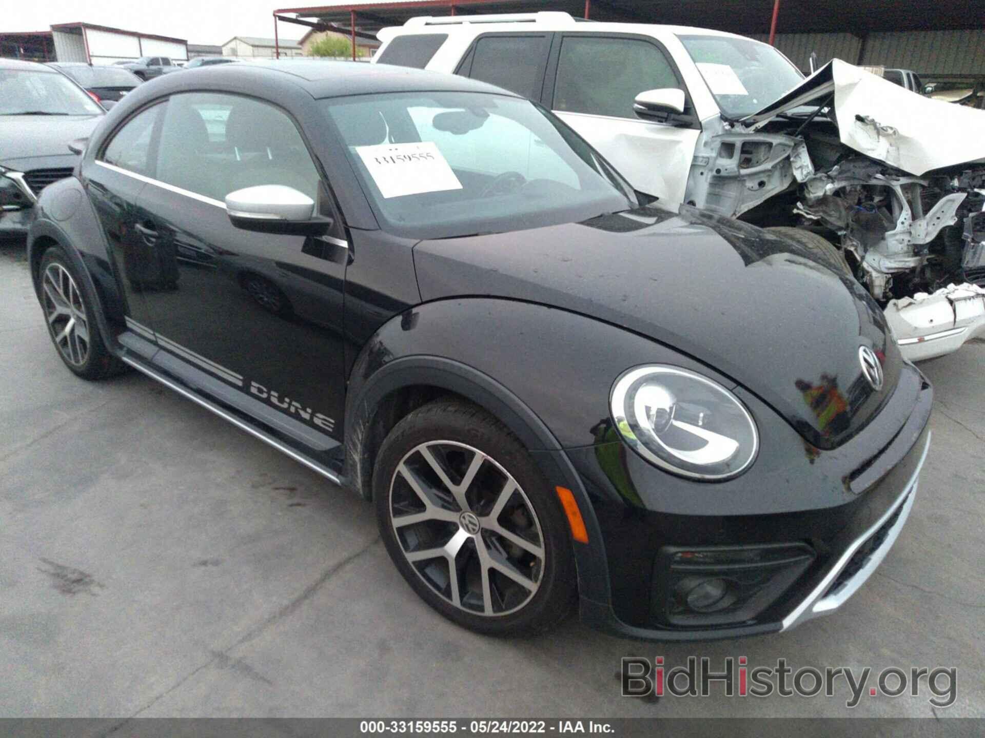 Photo 3VWS17AT1GM634834 - VOLKSWAGEN BEETLE COUPE 2016