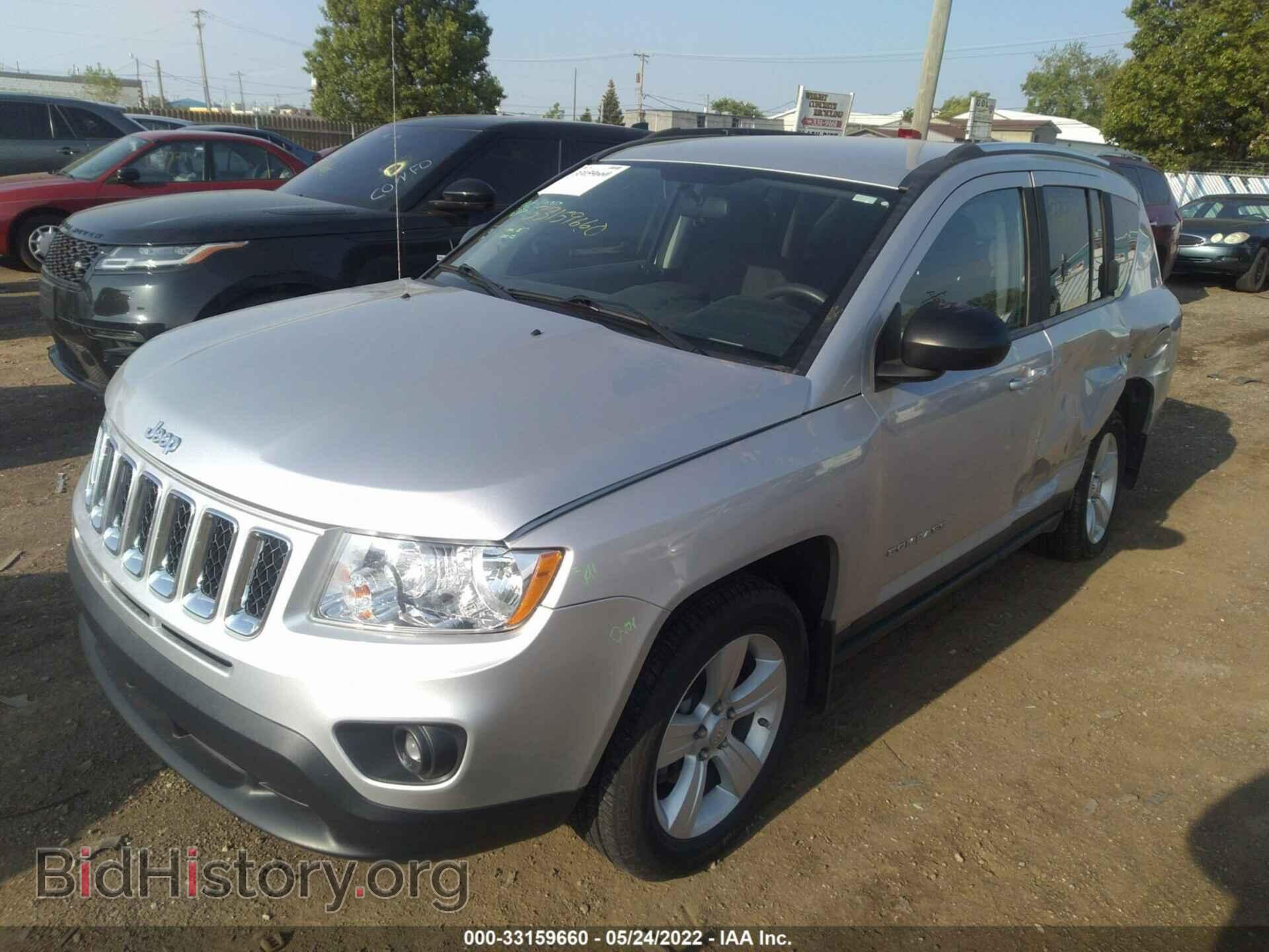 2011 JEEP COMPASS - VIN: 1J4NT1FA2BD286779 - Photo 2