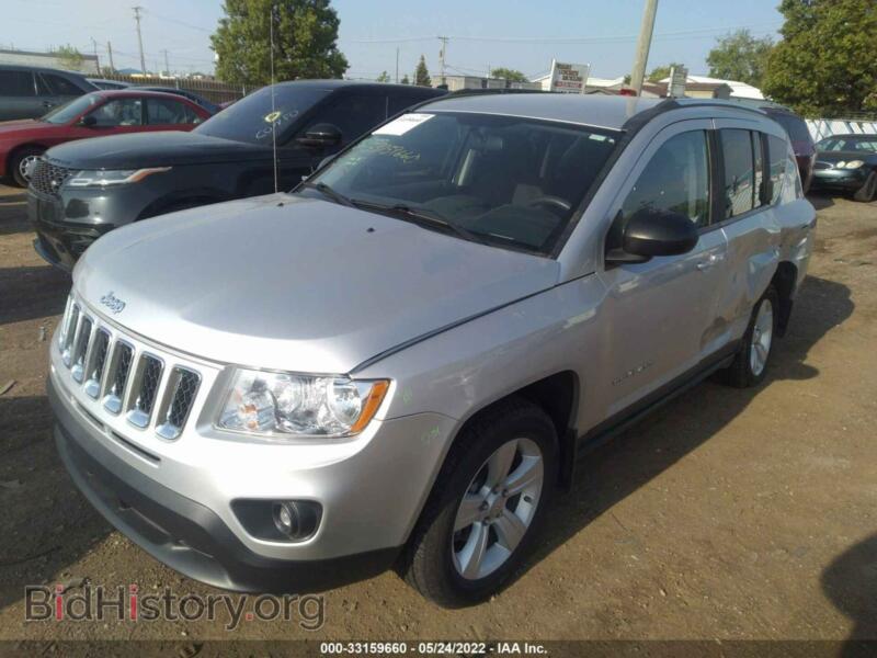 2011 Jeep COMPASS (VIN 1J4NT1FA2BD286779) — photo 2 of 11