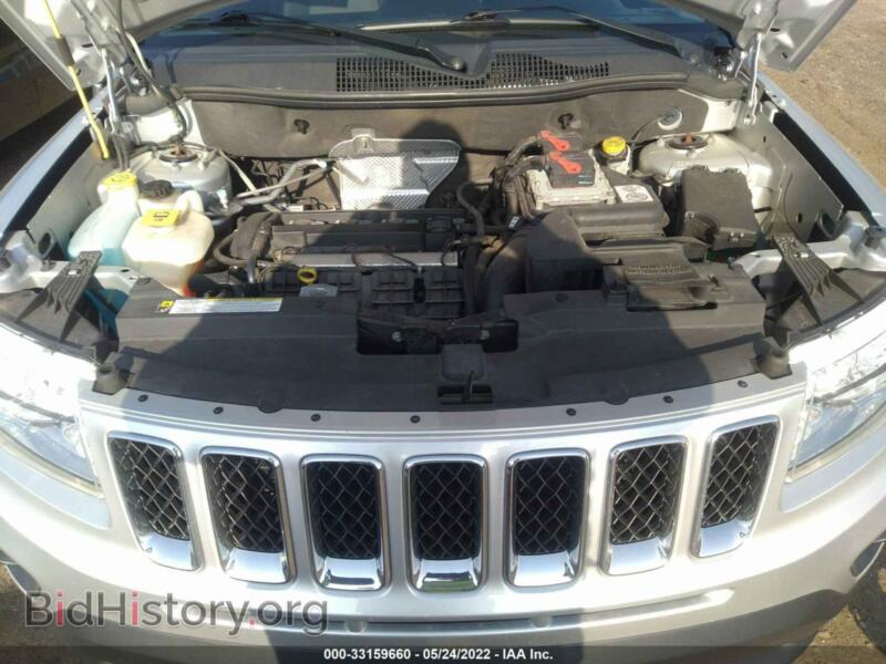 2011 Jeep COMPASS (VIN 1J4NT1FA2BD286779) — photo 10 of 11