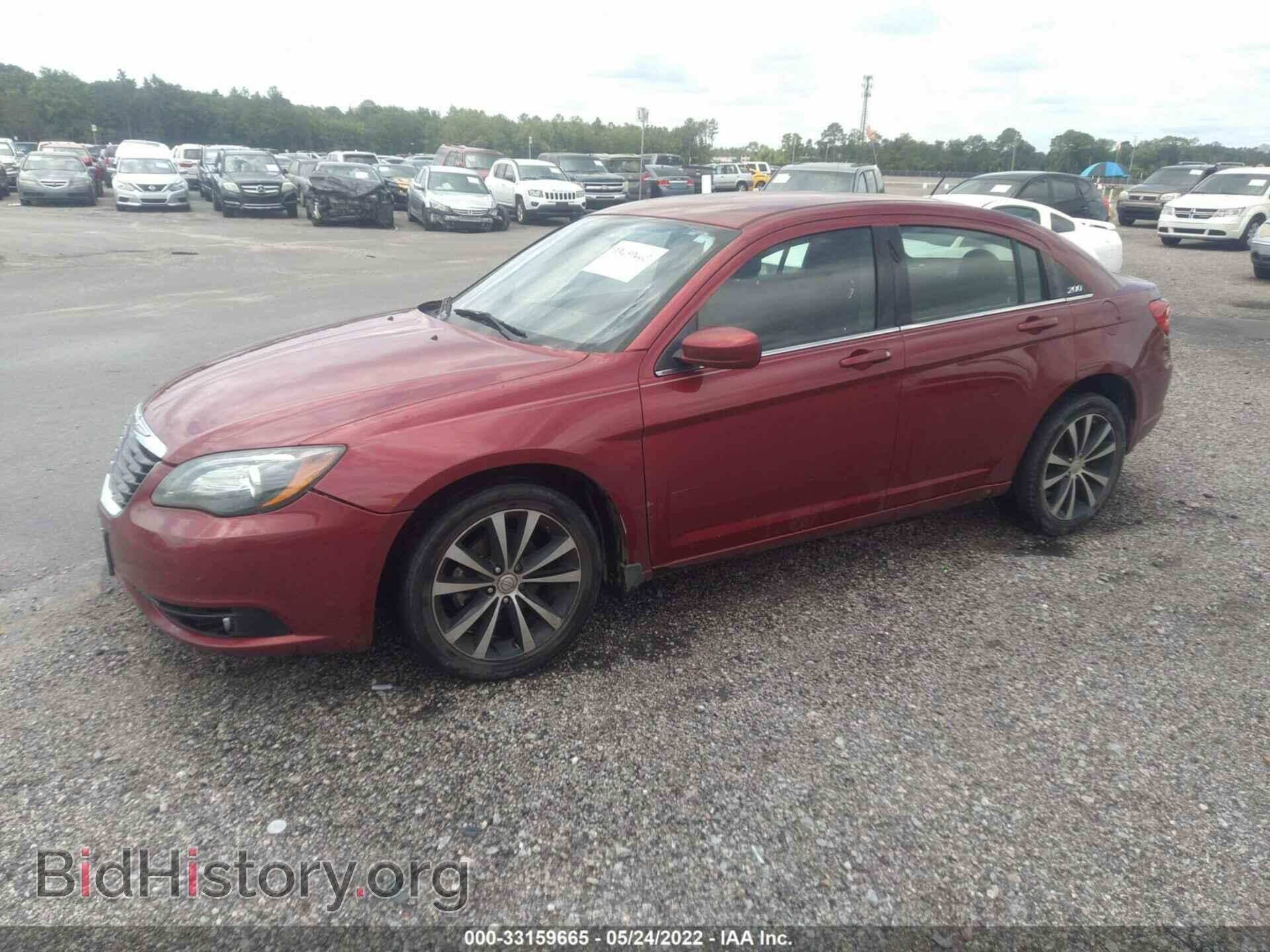 2013 CHRYSLER 200 - VIN: 1C3CCBBB4DN676978 - Фото 2