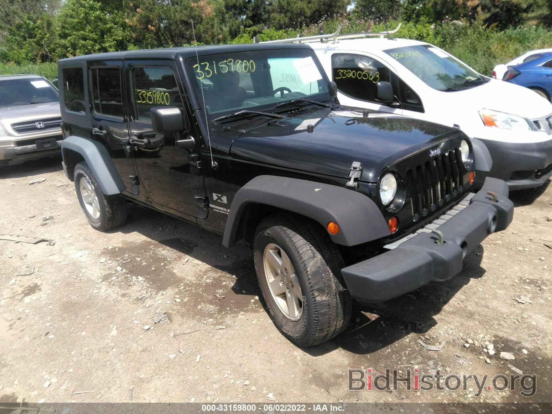 Photo 1J4GA39158L601224 - JEEP WRANGLER 2008