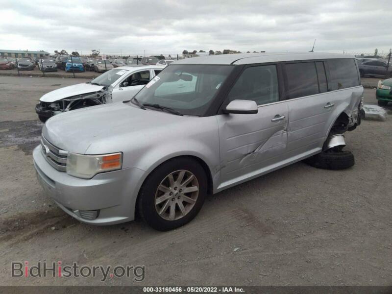 2011 Ford FLEX (VIN 2FMGK5CC8BBD37332) — photo 2 of 12