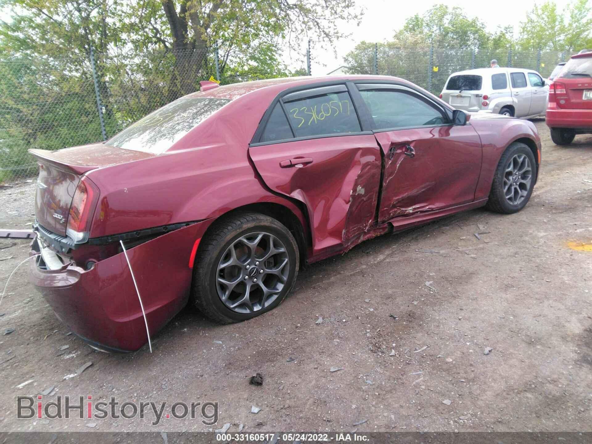 2018 CHRYSLER 300 - VIN: 2C3CCAGG7JH302285 - Photo 4