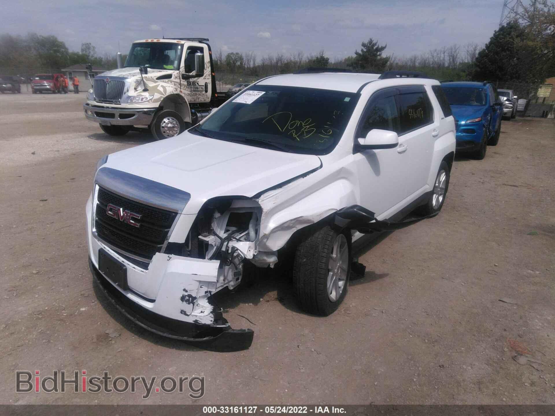 2011 GMC TERRAIN - VIN: 2CTFLTE56B6388373 - Photo 2