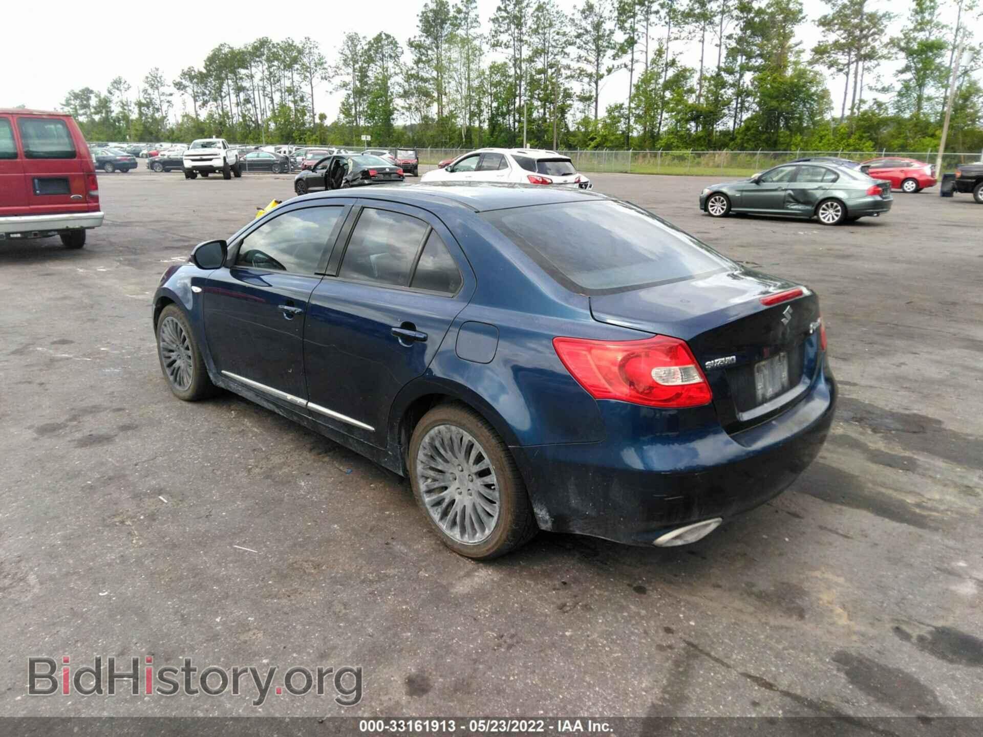 2011 SUZUKI KIZASHI - VIN: JS2RE9A35B6111459 - Photo 3