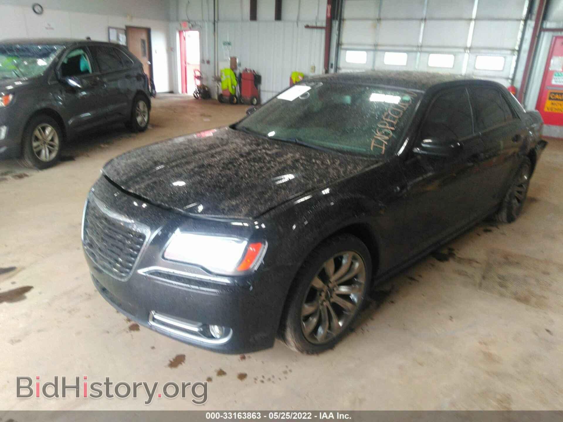 2014 CHRYSLER 300 - VIN: 2C3CCABG6EH355590 - Фото 2