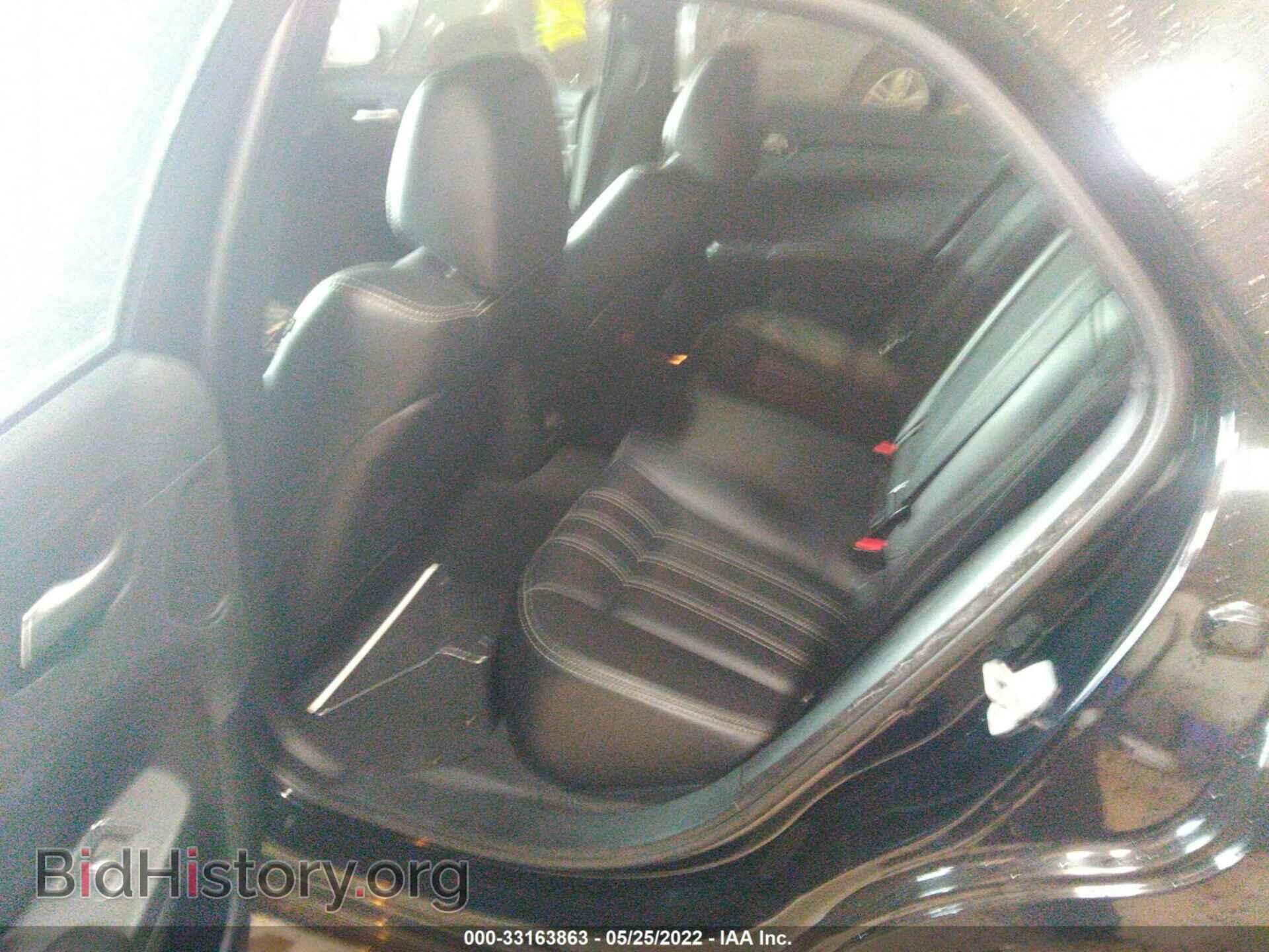 2014 CHRYSLER 300 - VIN: 2C3CCABG6EH355590 - Фото 8