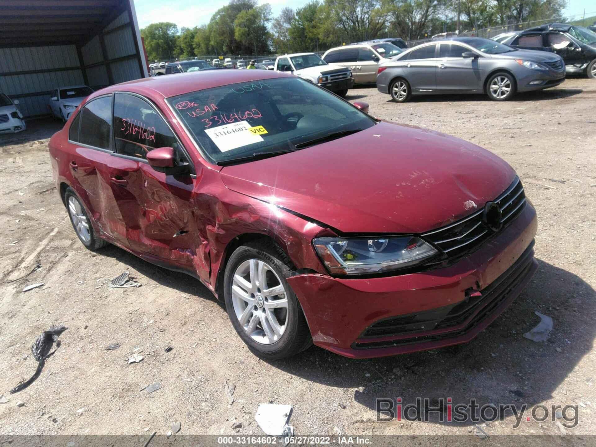 Photo 3VW2B7AJ4JM250842 - VOLKSWAGEN JETTA 2018