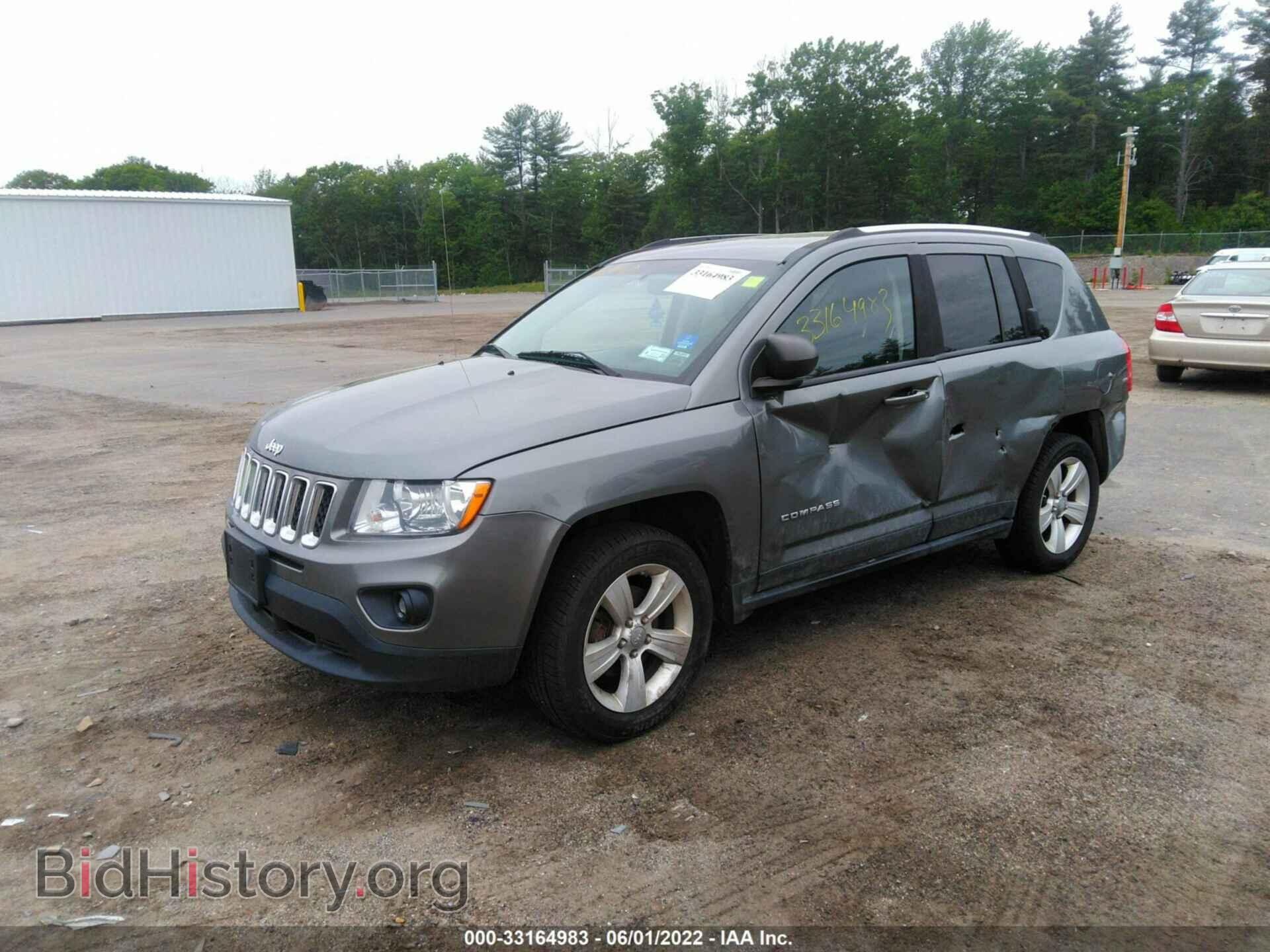 2012 JEEP COMPASS - VIN: 1C4NJDBB9CD633070 - Photo 2