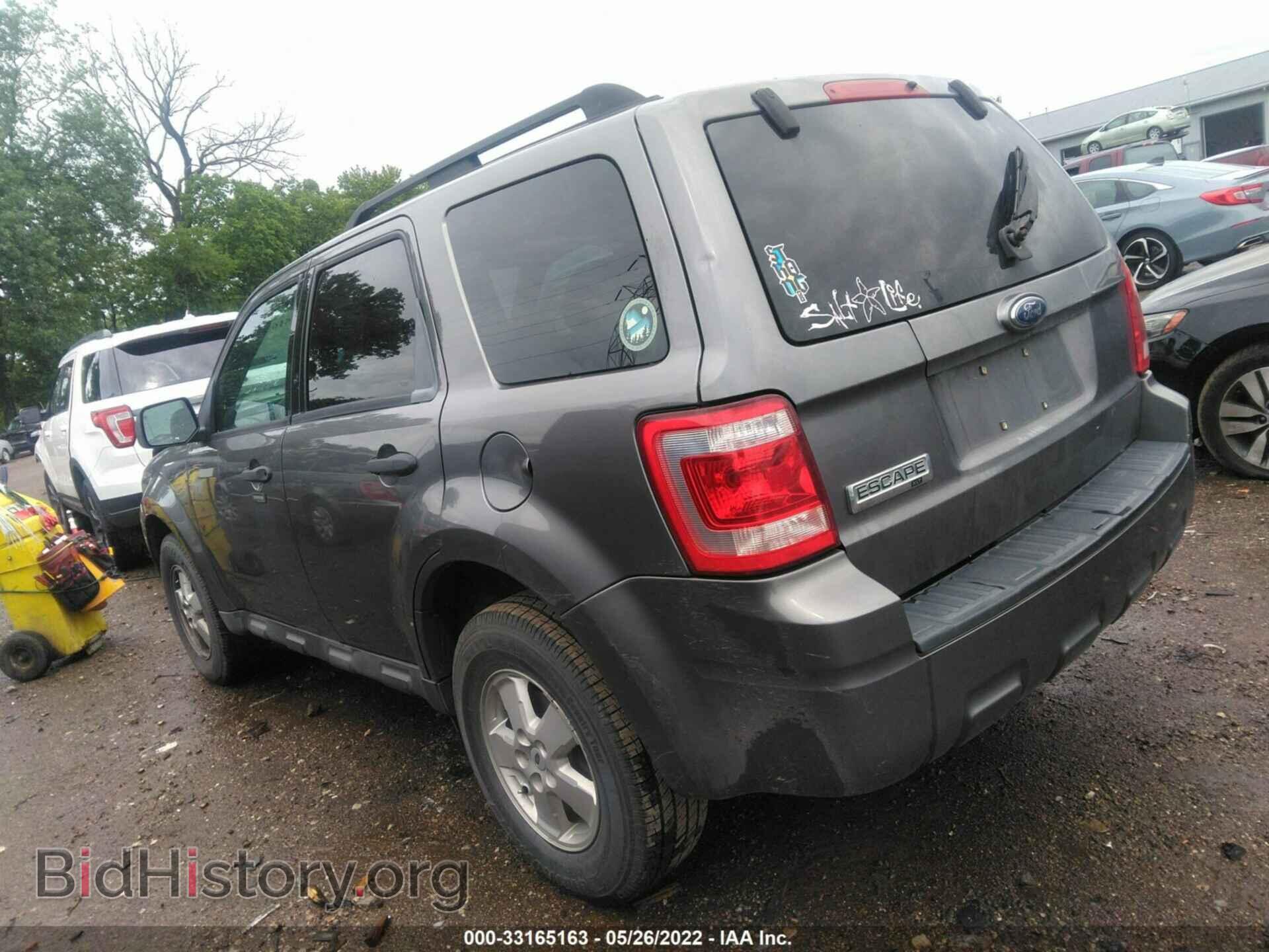 2009 FORD ESCAPE - VIN: 1FMCU03709KA64689 - Фото 3