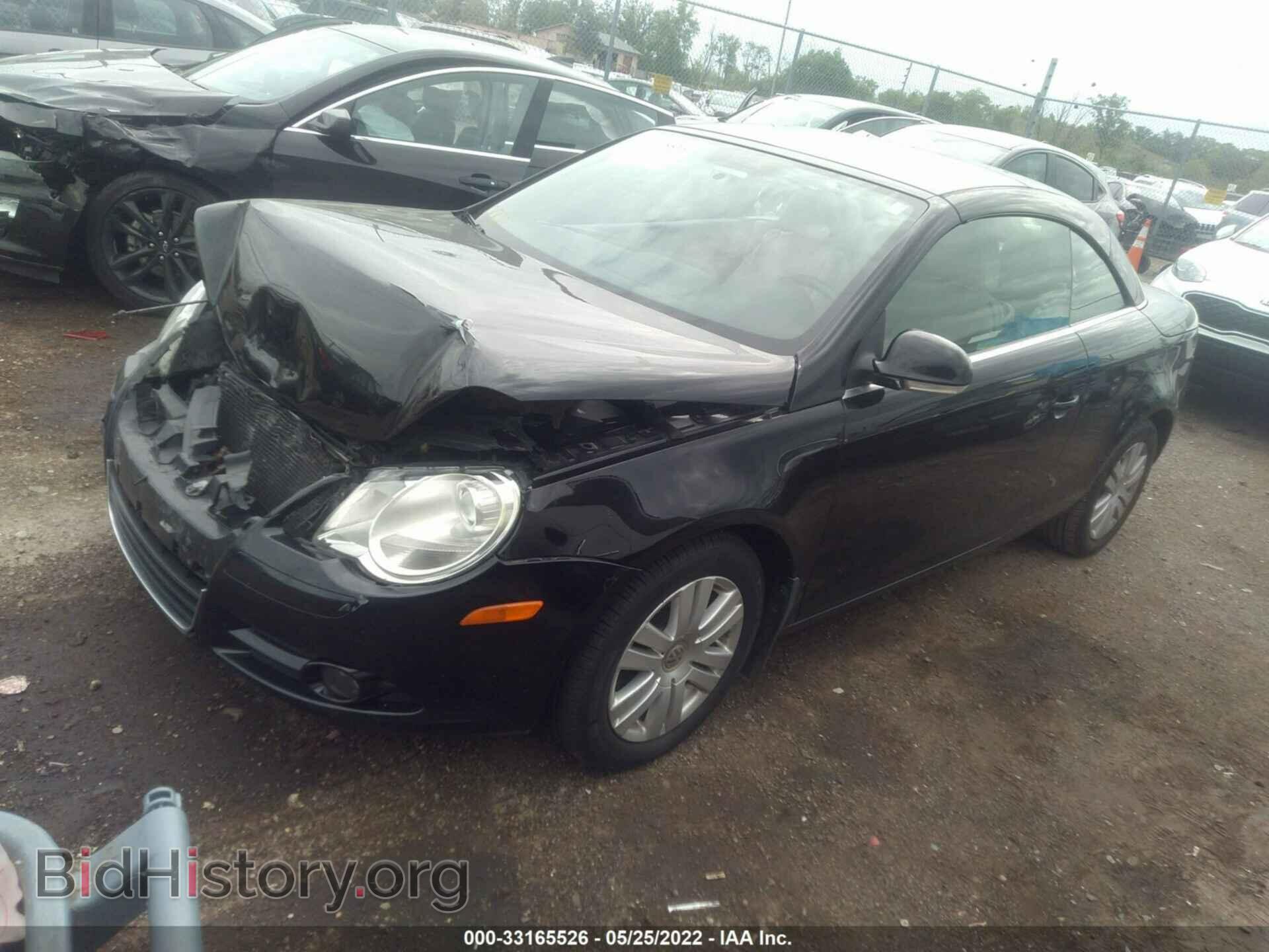 2008 VOLKSWAGEN EOS - VIN: WVWBA71F78V001663 - Фото 2