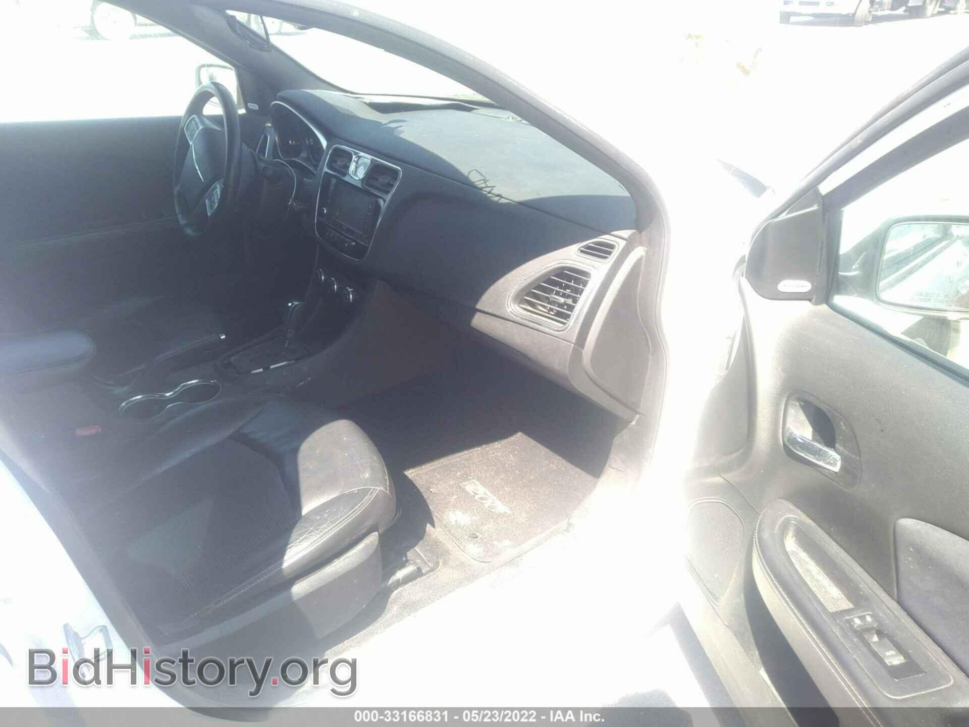 2012 CHRYSLER 200 - VIN: 1C3CCBHG0CN234023 - Фото 5
