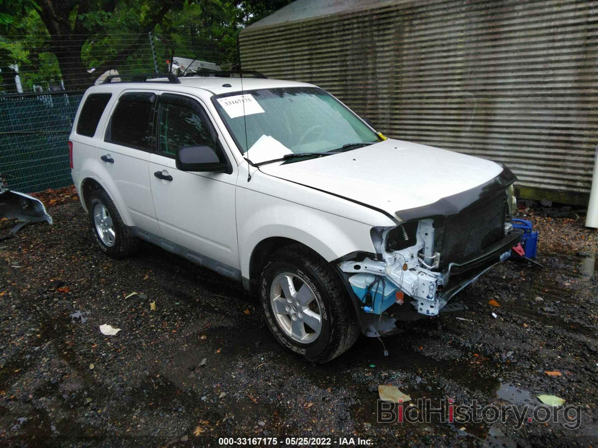 Photo 1FMCU9D70AKC03775 - FORD ESCAPE 2010