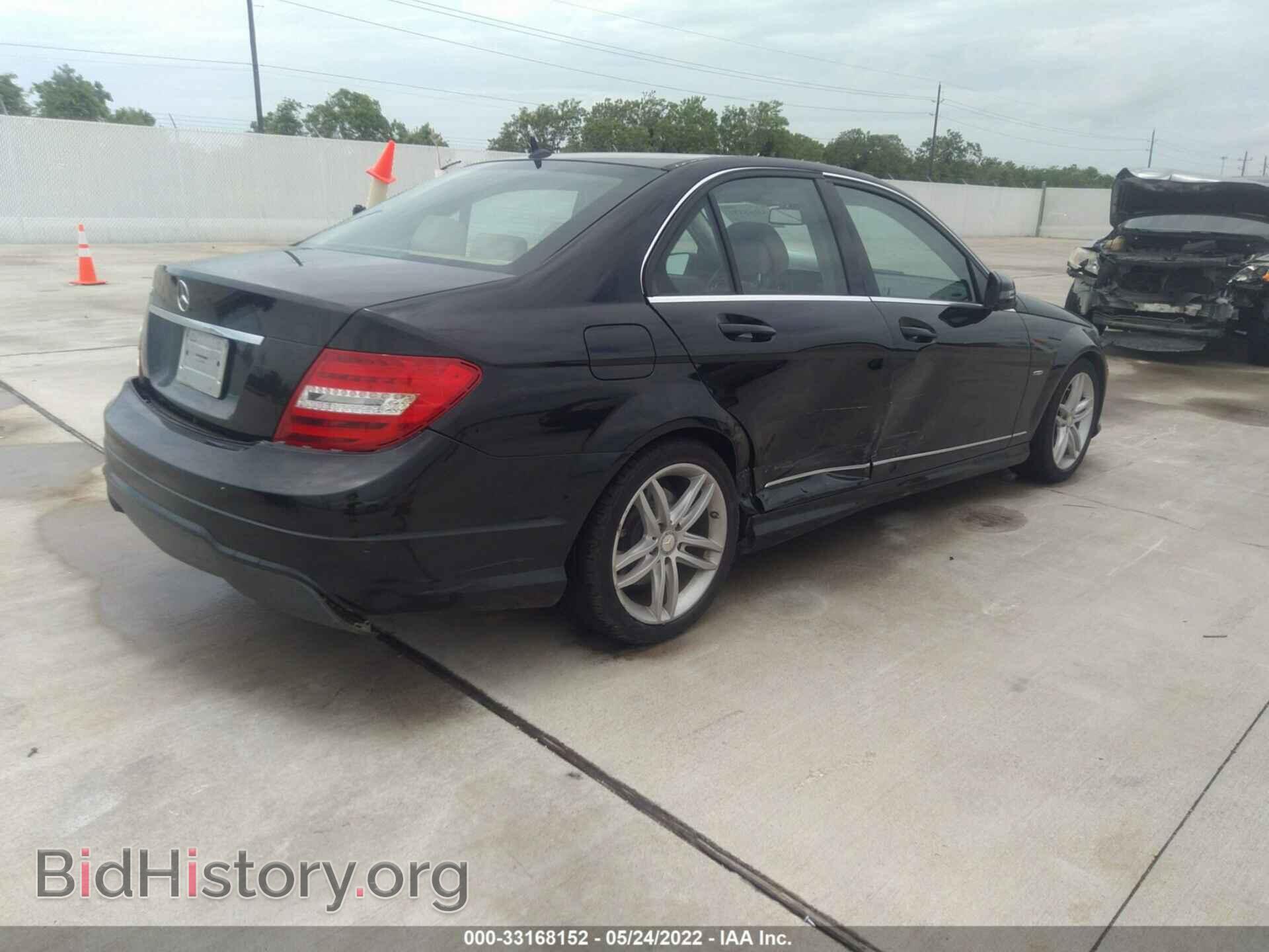 2012 MERCEDES-BENZ C-CLASS - VIN: WDDGF4HB4CA636838 - Фото 4