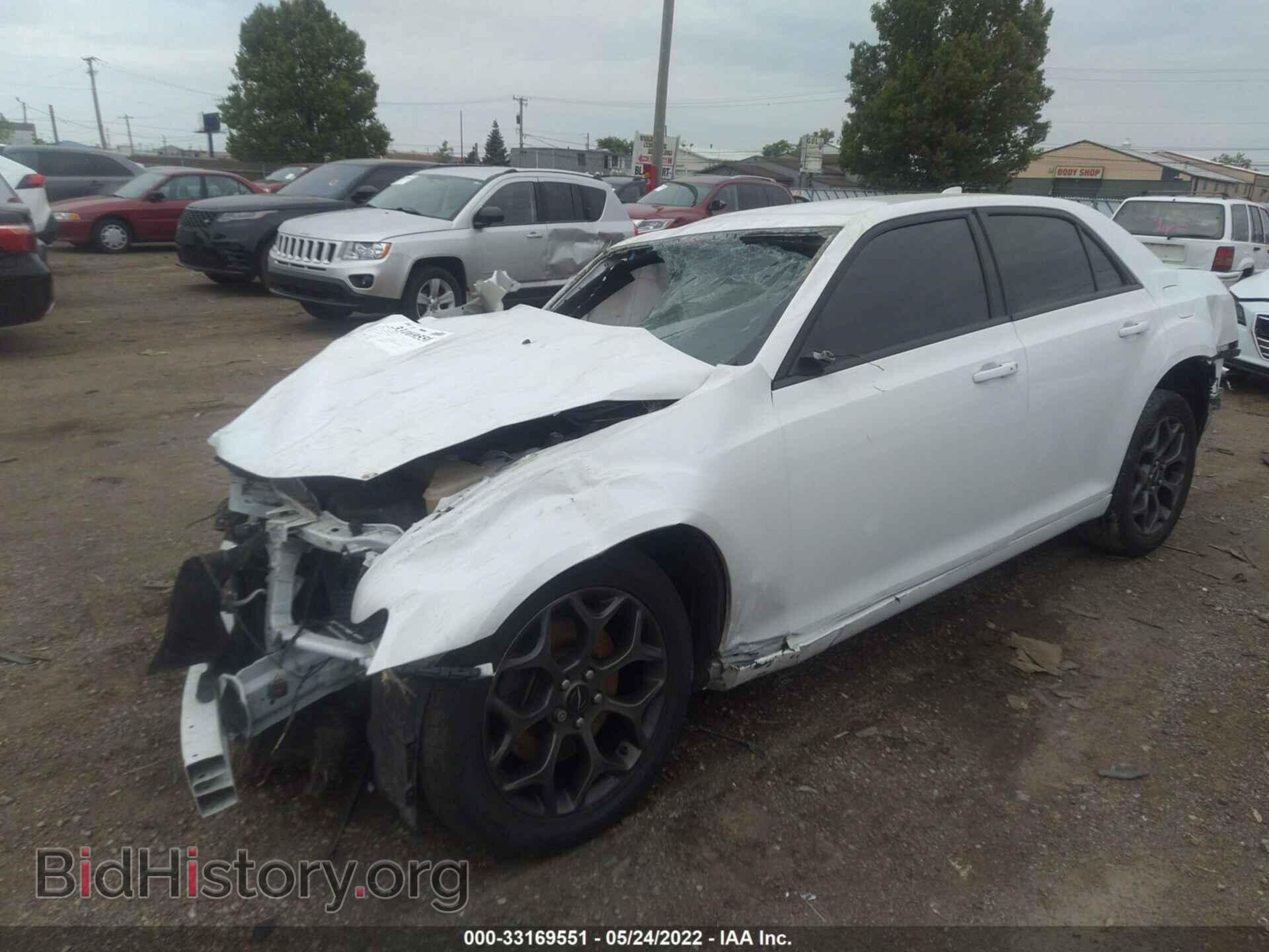 2018 CHRYSLER 300 - VIN: 2C3CCAGG6JH149463 - Фото 2