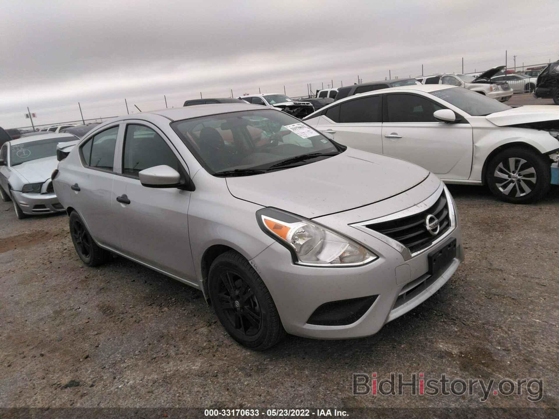 Photo 3N1CN7AP1JL833302 - NISSAN VERSA SEDAN 2018