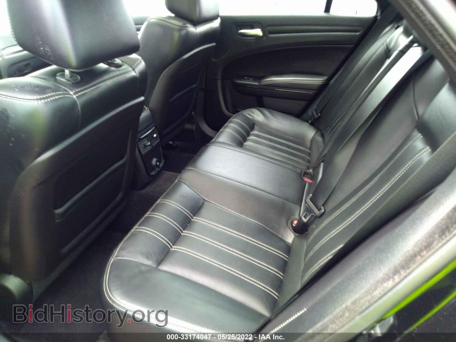 2014 CHRYSLER 300 - VIN: 2C3CCABG1EH373544 - Фото 8