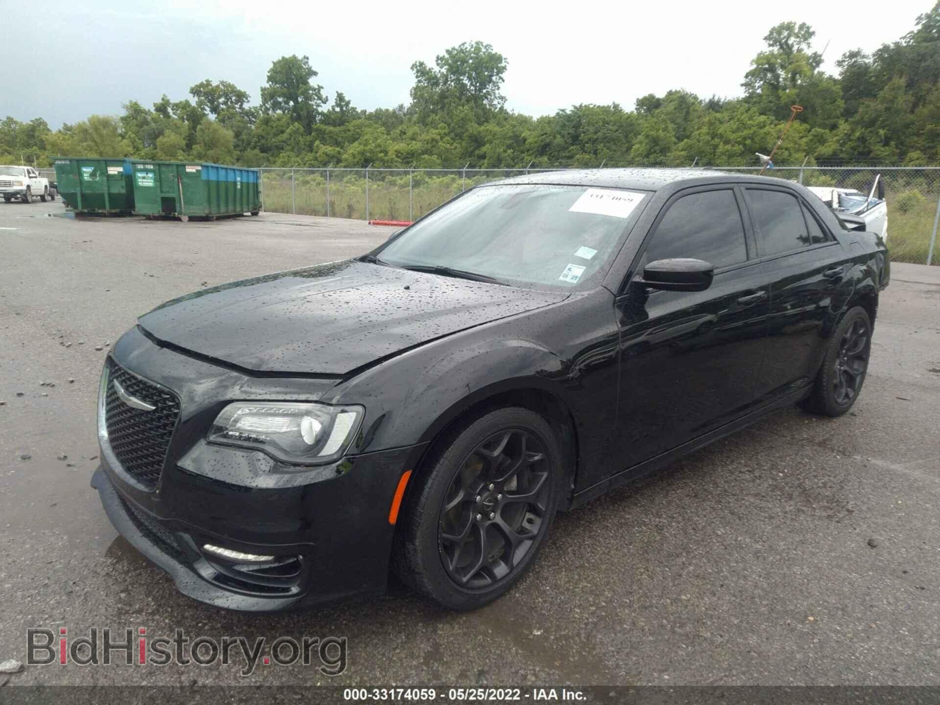 2020 CHRYSLER 300 - VIN: 2C3CCABG8LH134411 - Фото 2