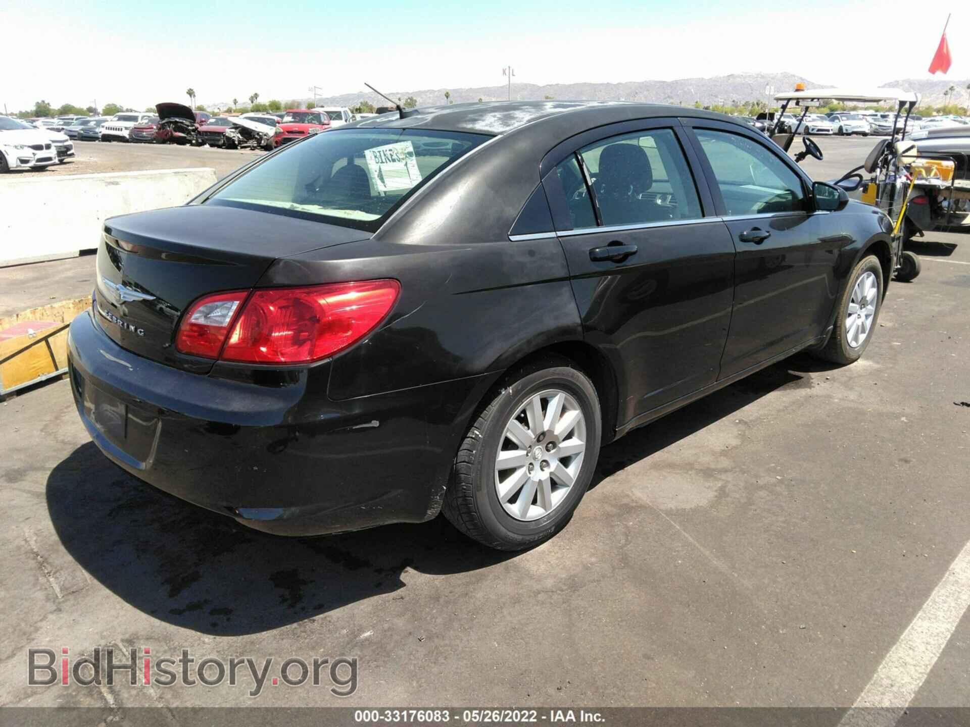 2010 CHRYSLER SEBRING - VIN: 1C3CC4FB8AN220015 - Фото 4