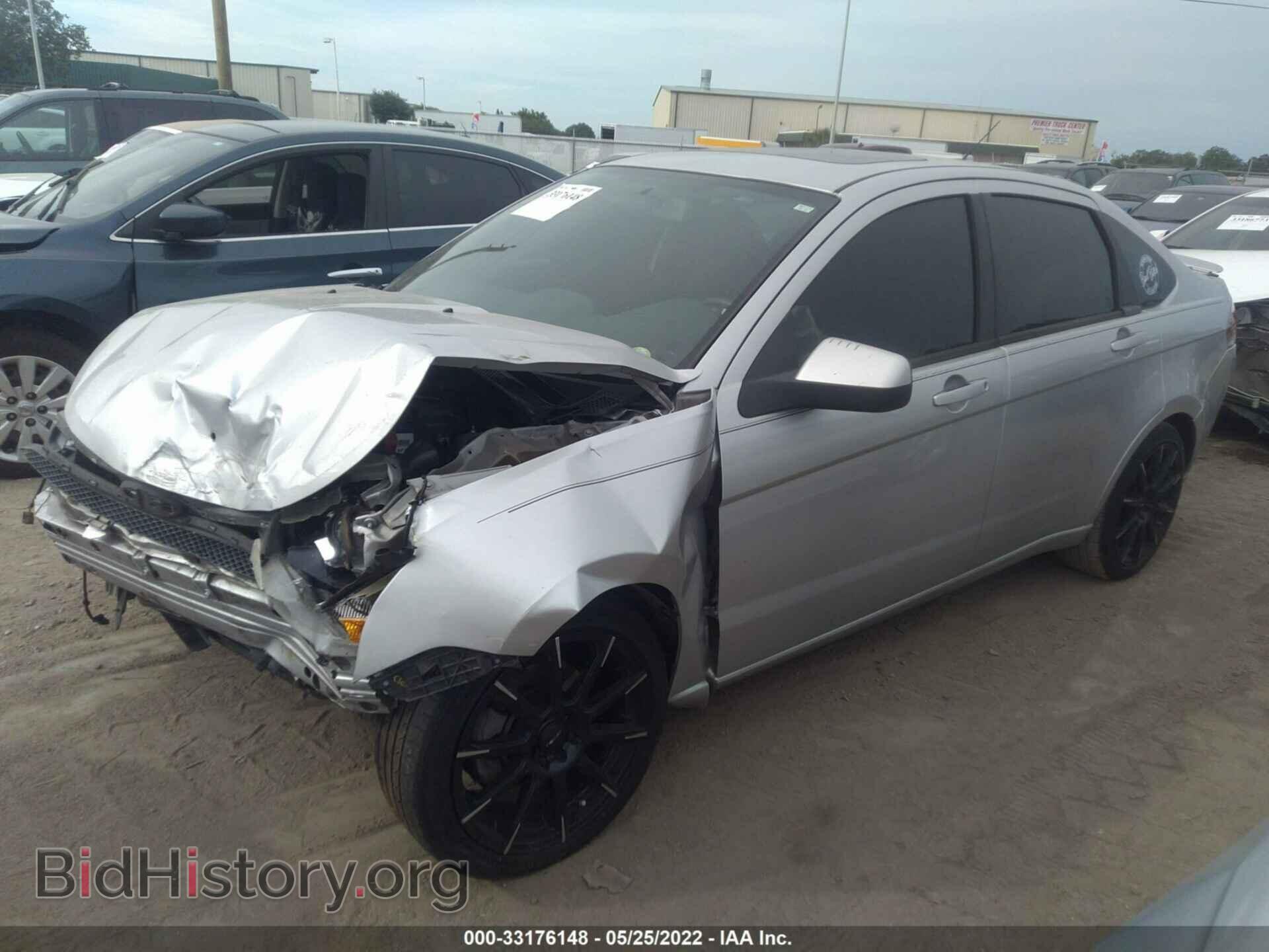 2011 FORD FOCUS - VIN: 1FAHP3GN9BW159820 - Фото 2