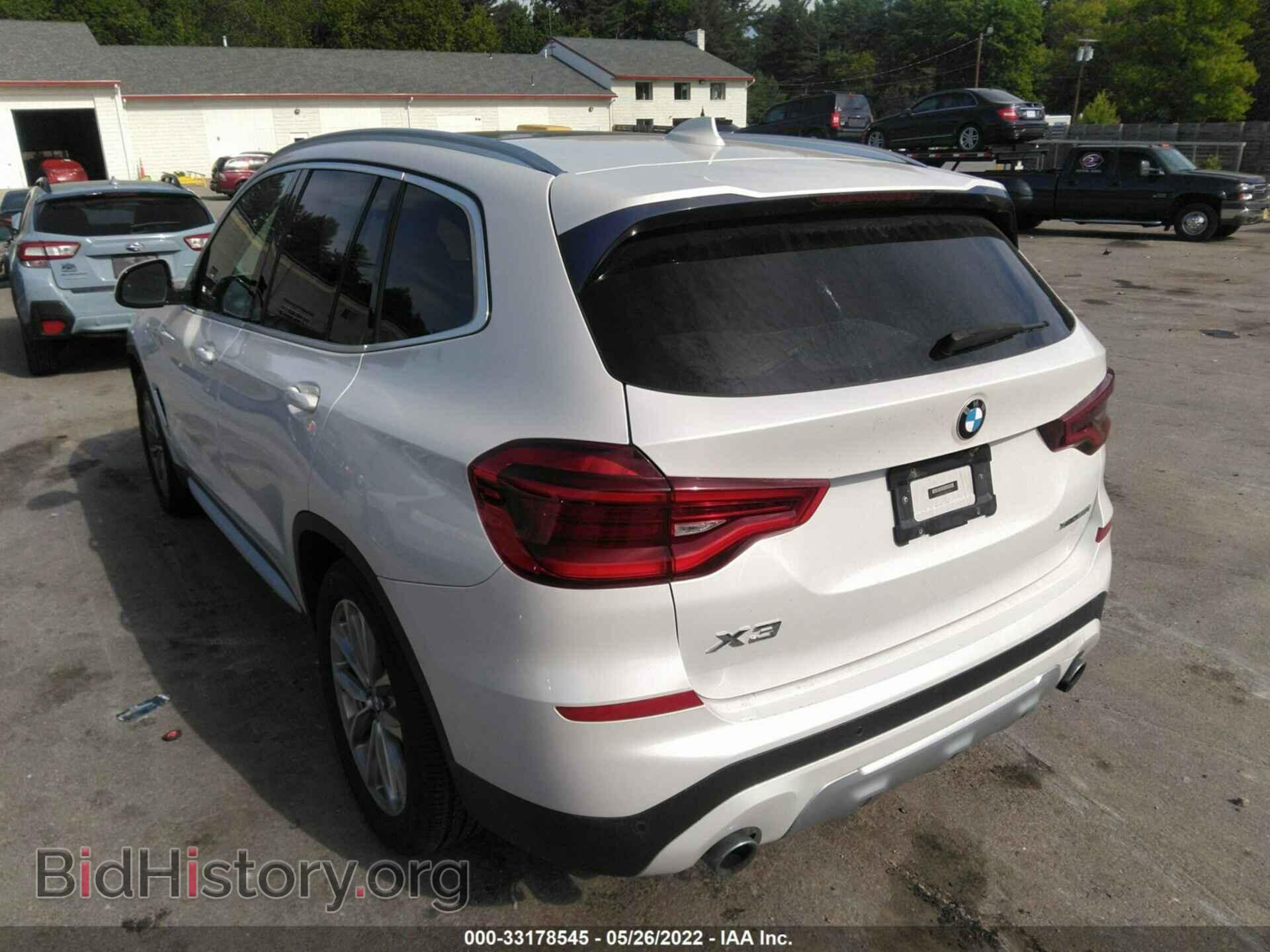2018 BMW X3 - VIN: 5UXTR9C56JLD89839 - Фото 3