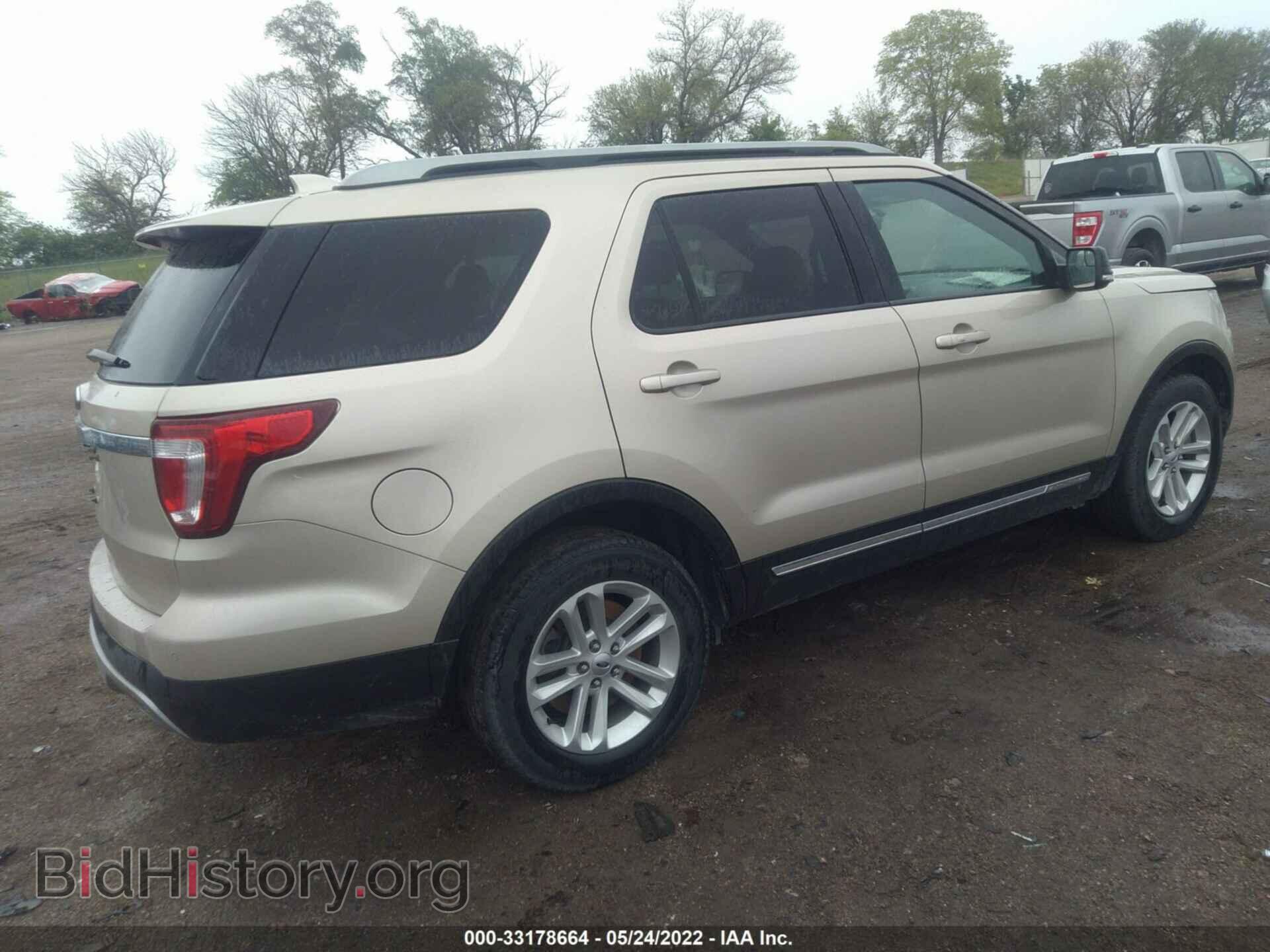 2017 FORD EXPLORER - VIN: 1FM5K7D82HGD53962 - Photo 4