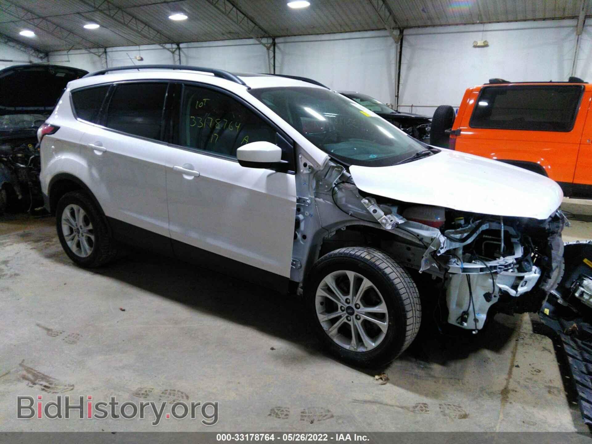 Photo 1FMCU9G95HUD37242 - FORD ESCAPE 2017