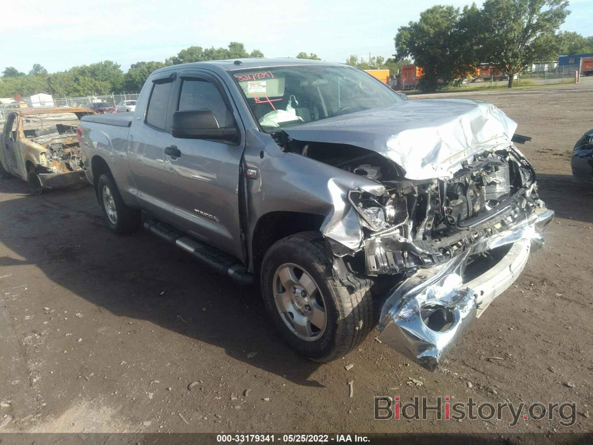 Photo 5TFUW5F1XBX166405 - TOYOTA TUNDRA 4WD TRUCK 2011