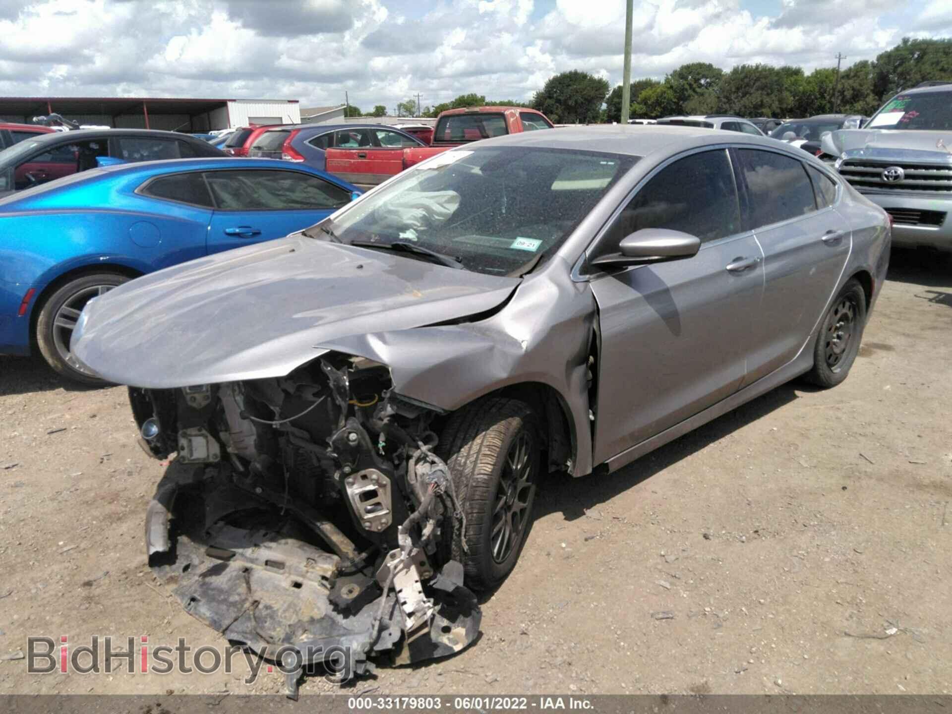 2015 CHRYSLER 200 - VIN: 1C3CCCFB3FN597059 - Фото 2