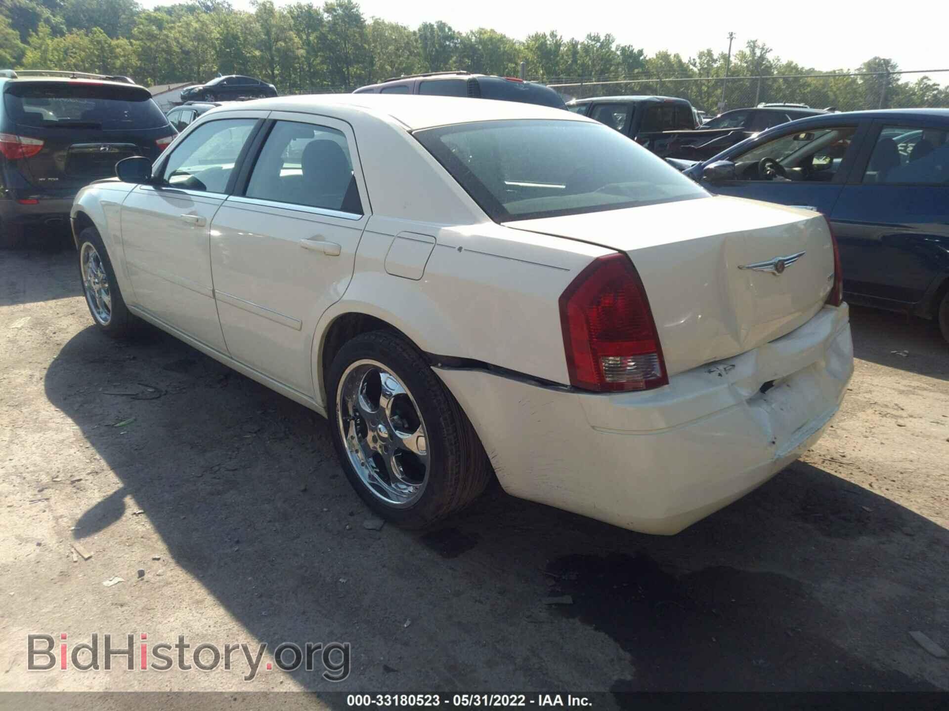 2007 CHRYSLER 300 - VIN: 2C3KA43R97H716512 - Фото 3