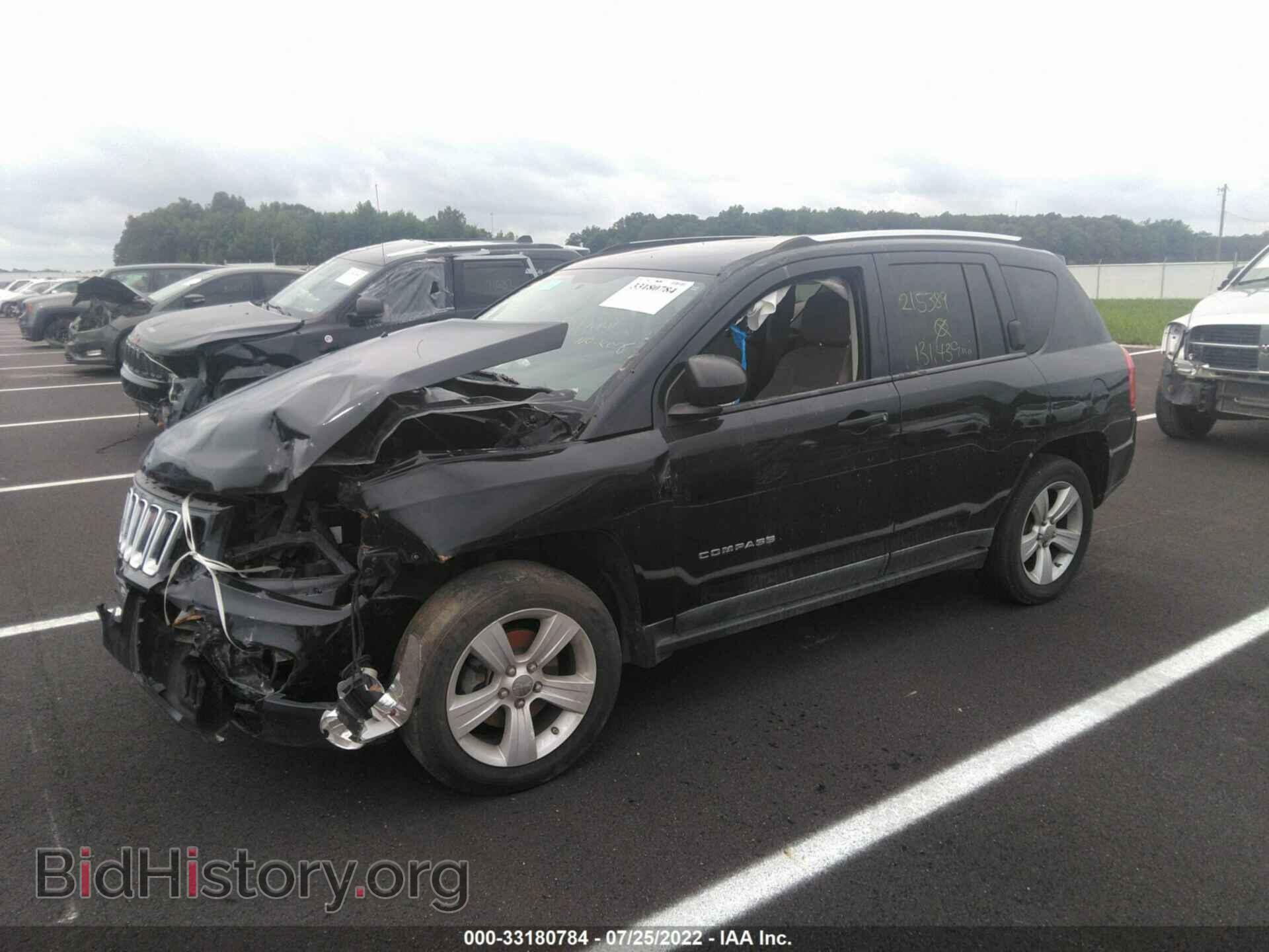 2011 JEEP COMPASS - VIN: 1J4NT1FB7BD215389 - Фото 2