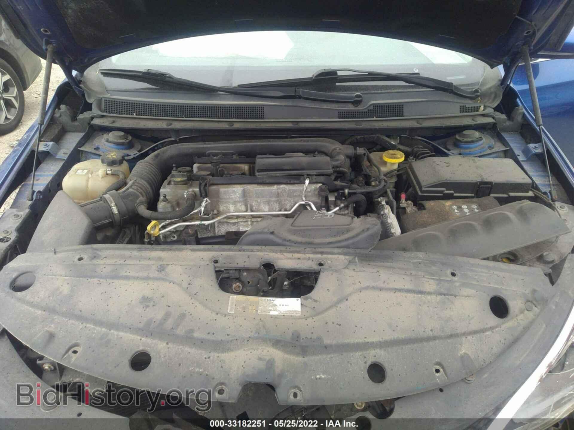 2015 CHRYSLER 200 - VIN: 1C3CCCCB0FN532044 - Photo 10