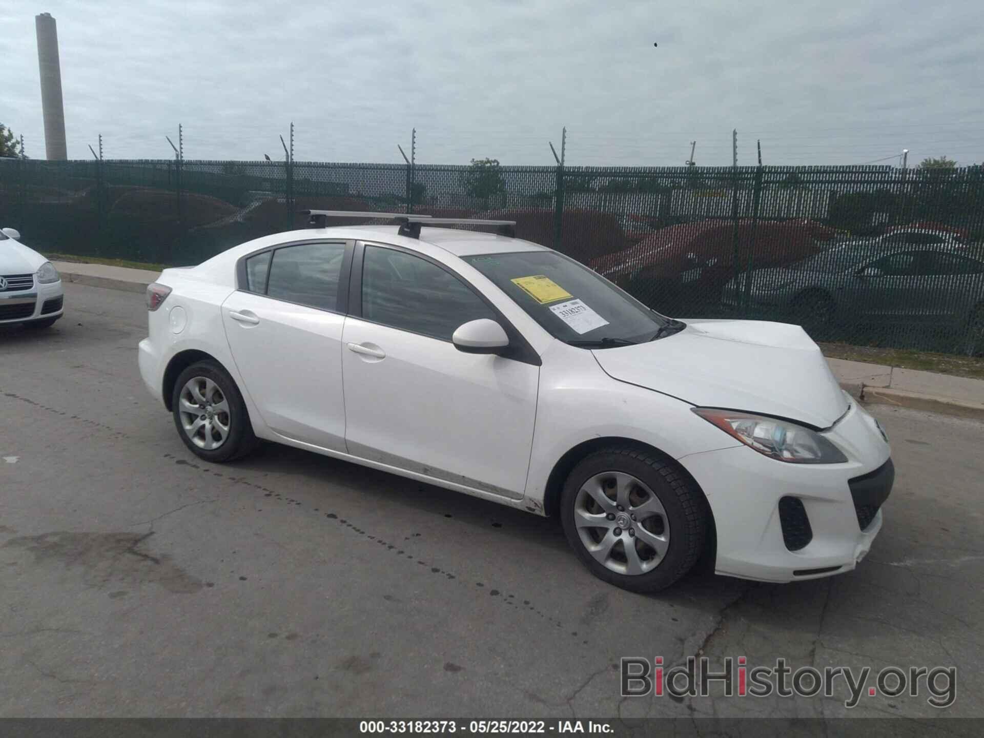 Photo JM1BL1UPXD1831695 - MAZDA MAZDA3 2013