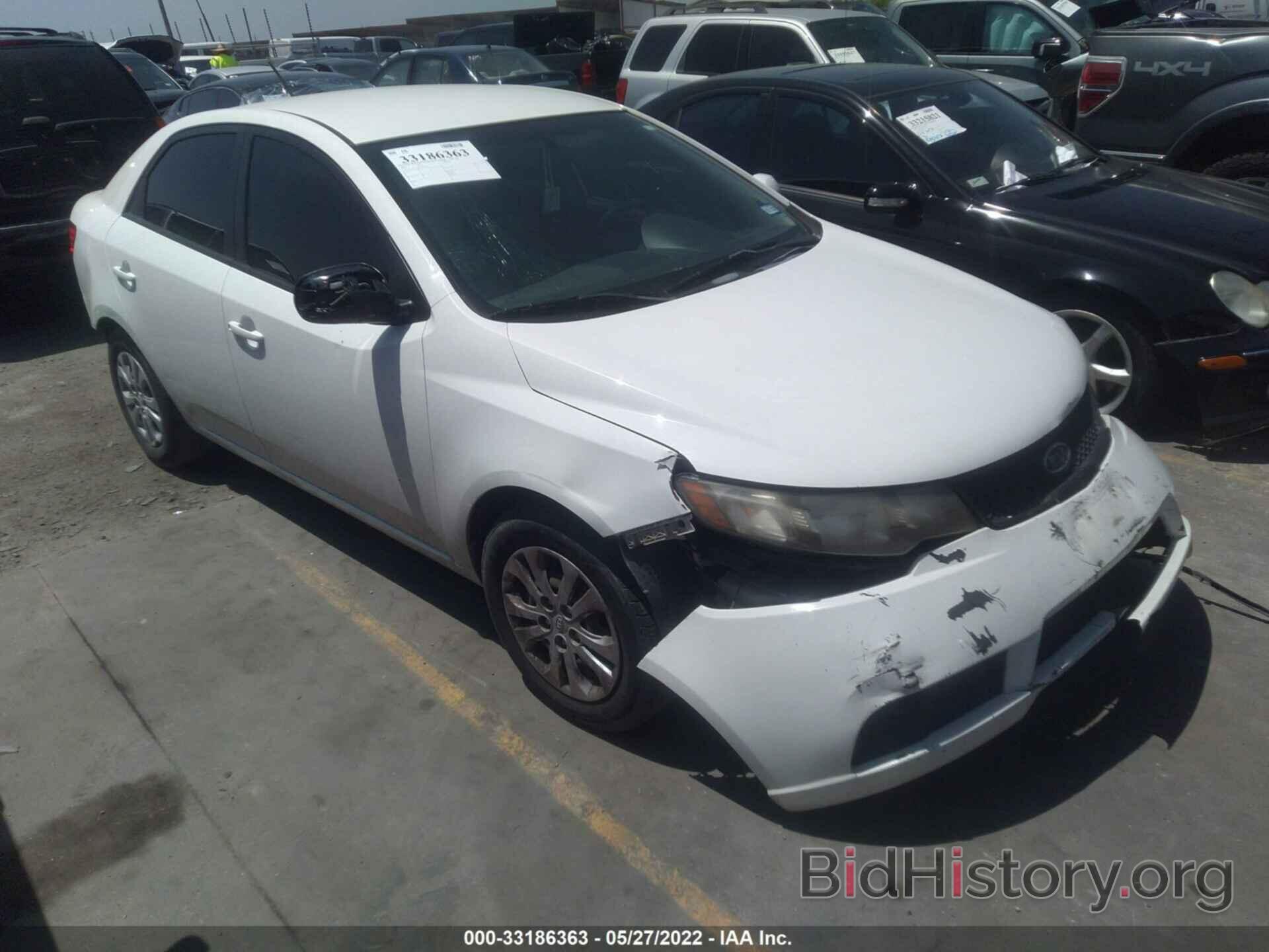 Photo KNAFT4A22A5845801 - KIA FORTE 2010