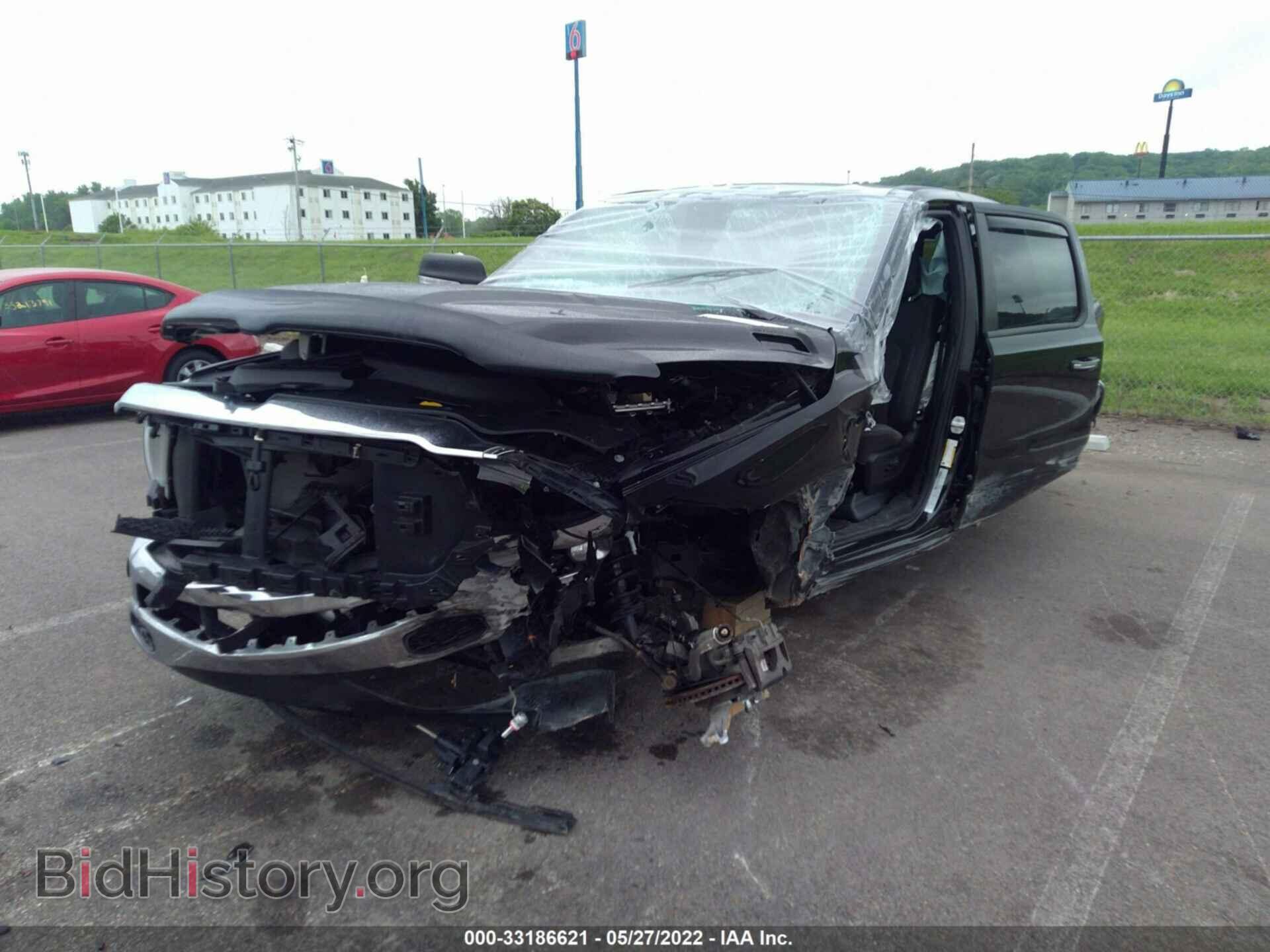 2019 RAM 1500 - VIN: 1C6SRFFT8KN734367 - Фото 2