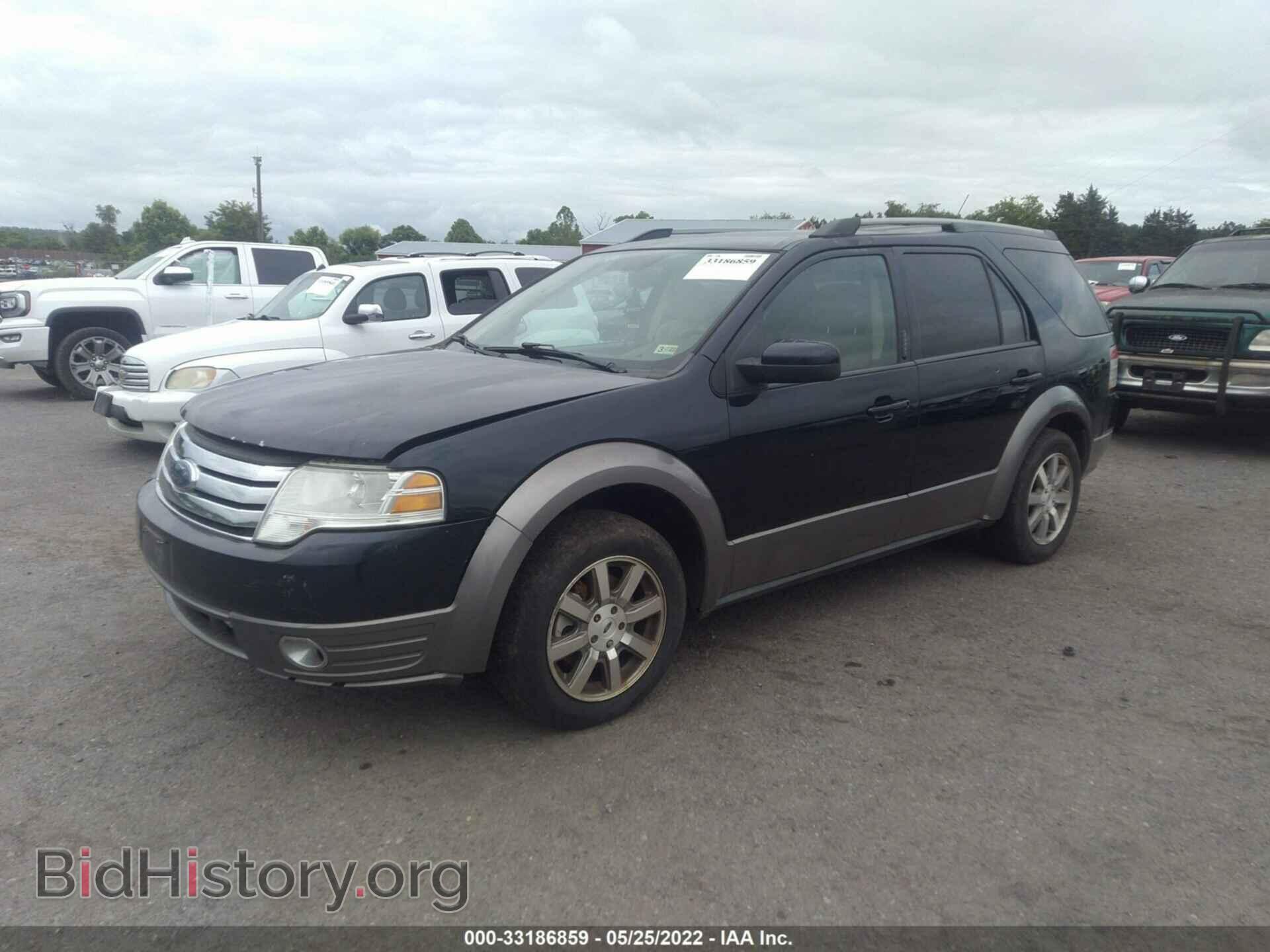 2009 FORD TAURUS X - VIN: 1FMDK05W59GA02562 - Фото 2