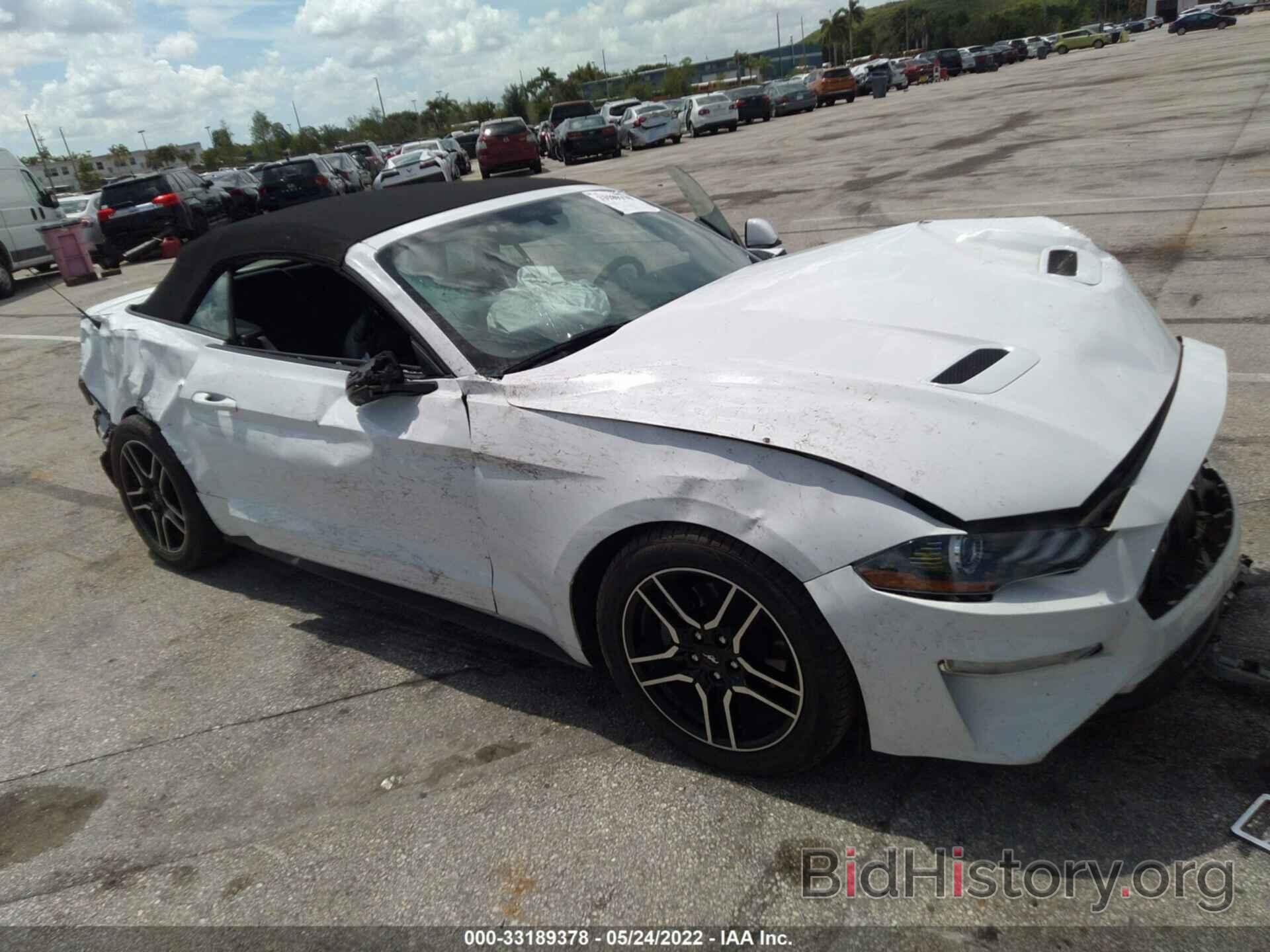 Photo 1FATP8UHXL5106556 - FORD MUSTANG 2020