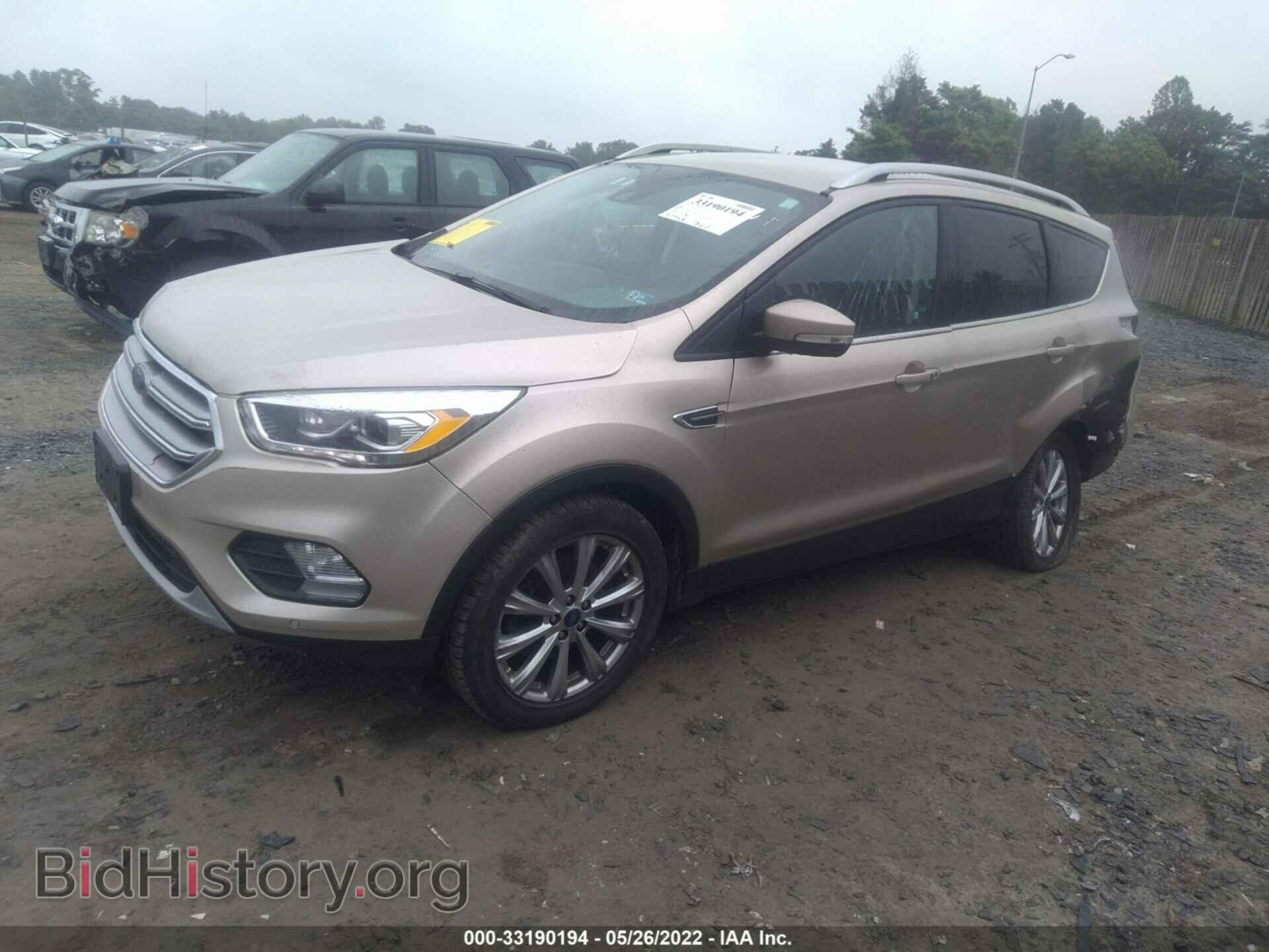 2017 FORD ESCAPE - VIN: 1FMCU9J92HUB25505 - Фото 2